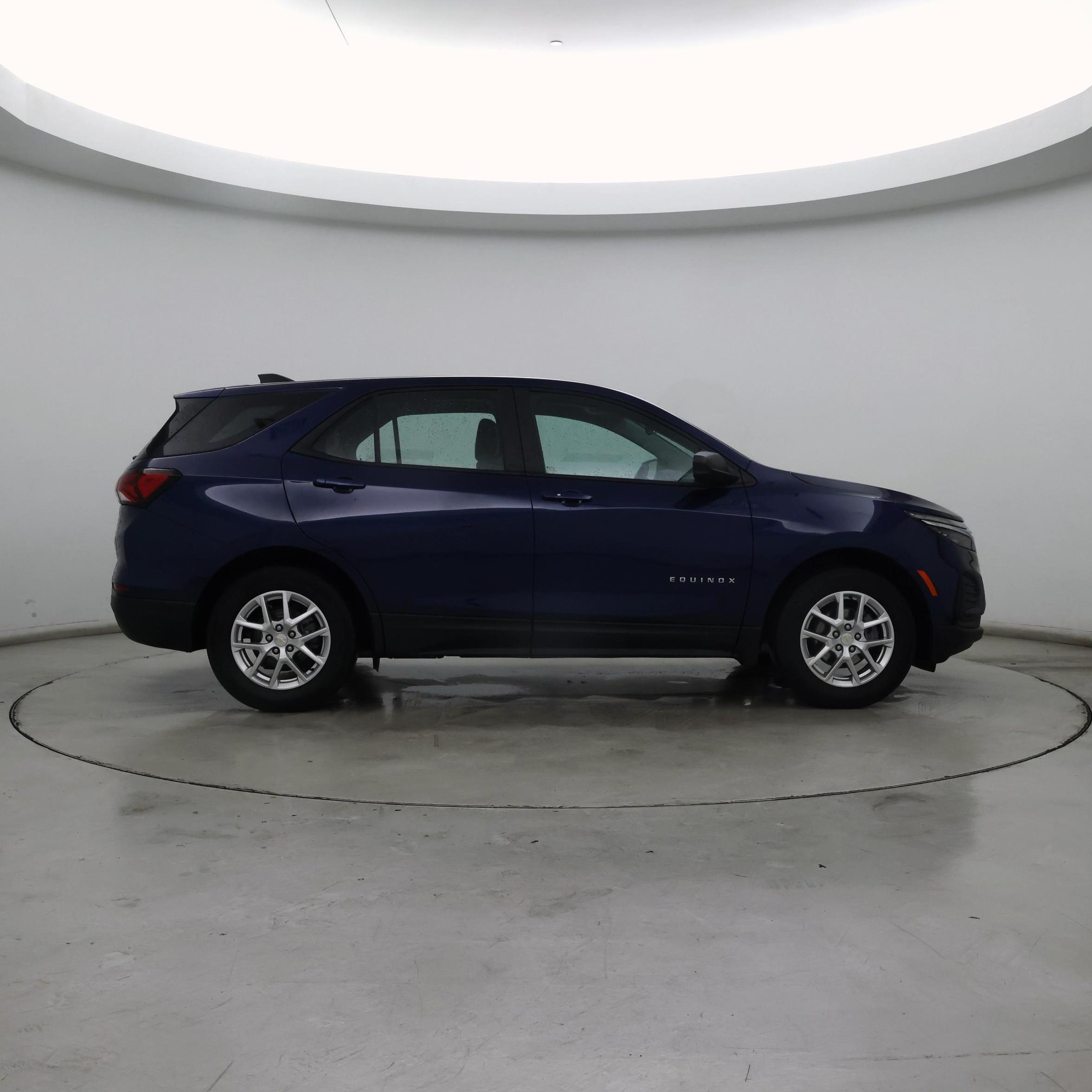 Thumbnail: 2023 Chevrolet Equinox - 7