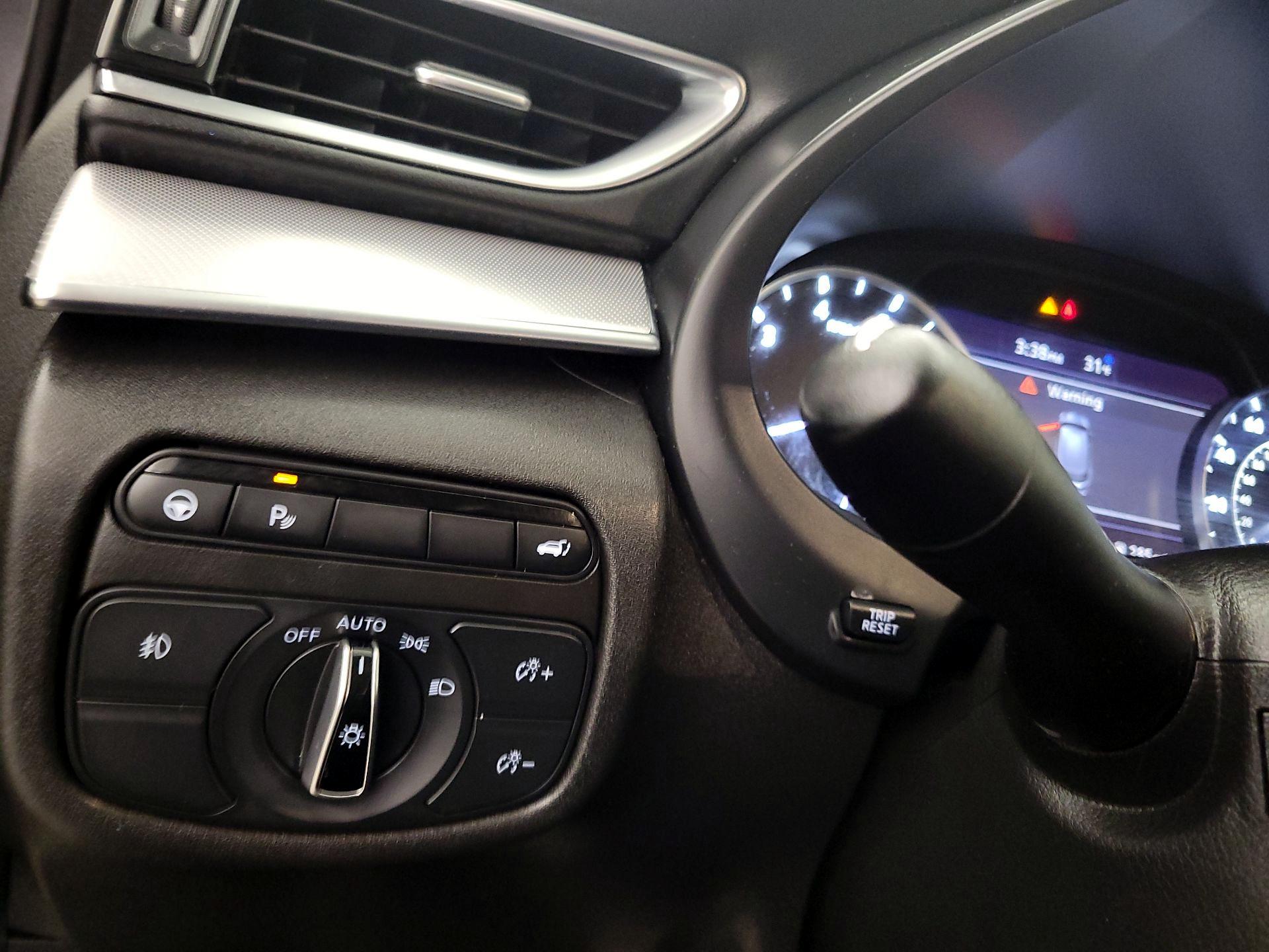 Thumbnail: 2021 INFINITI QX50 - 13