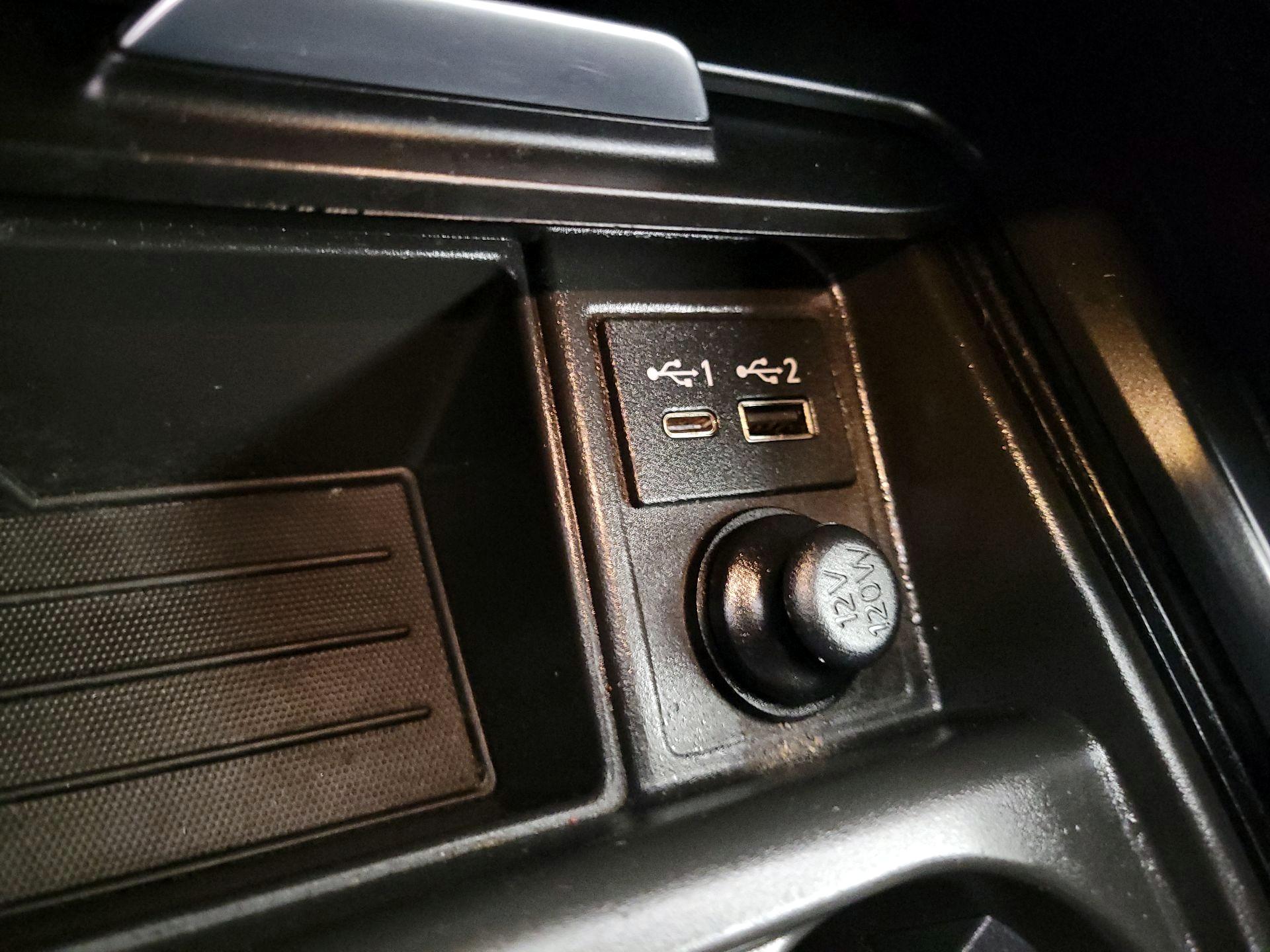 Thumbnail: 2021 INFINITI QX50 - 18