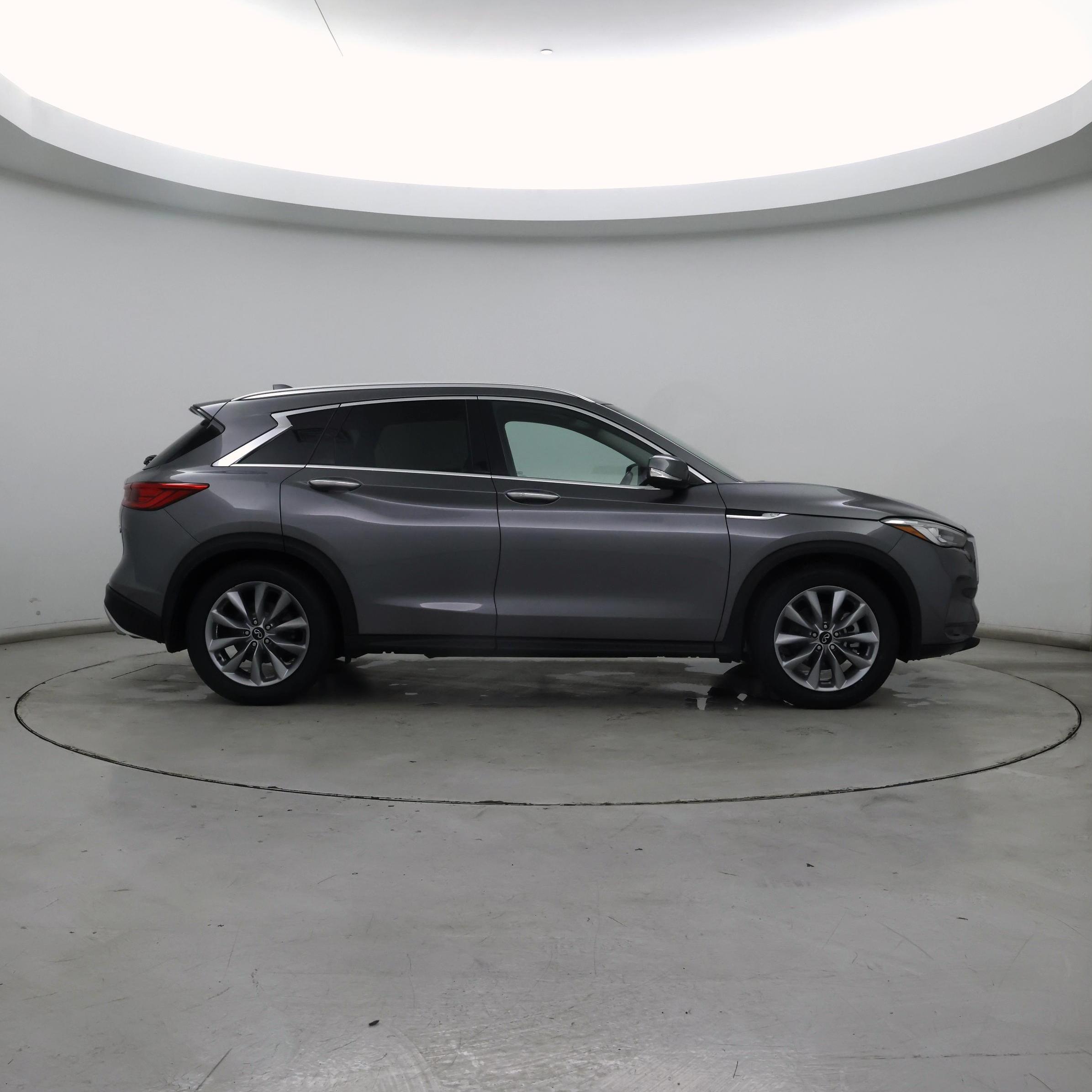 Thumbnail: 2021 INFINITI QX50 - 7