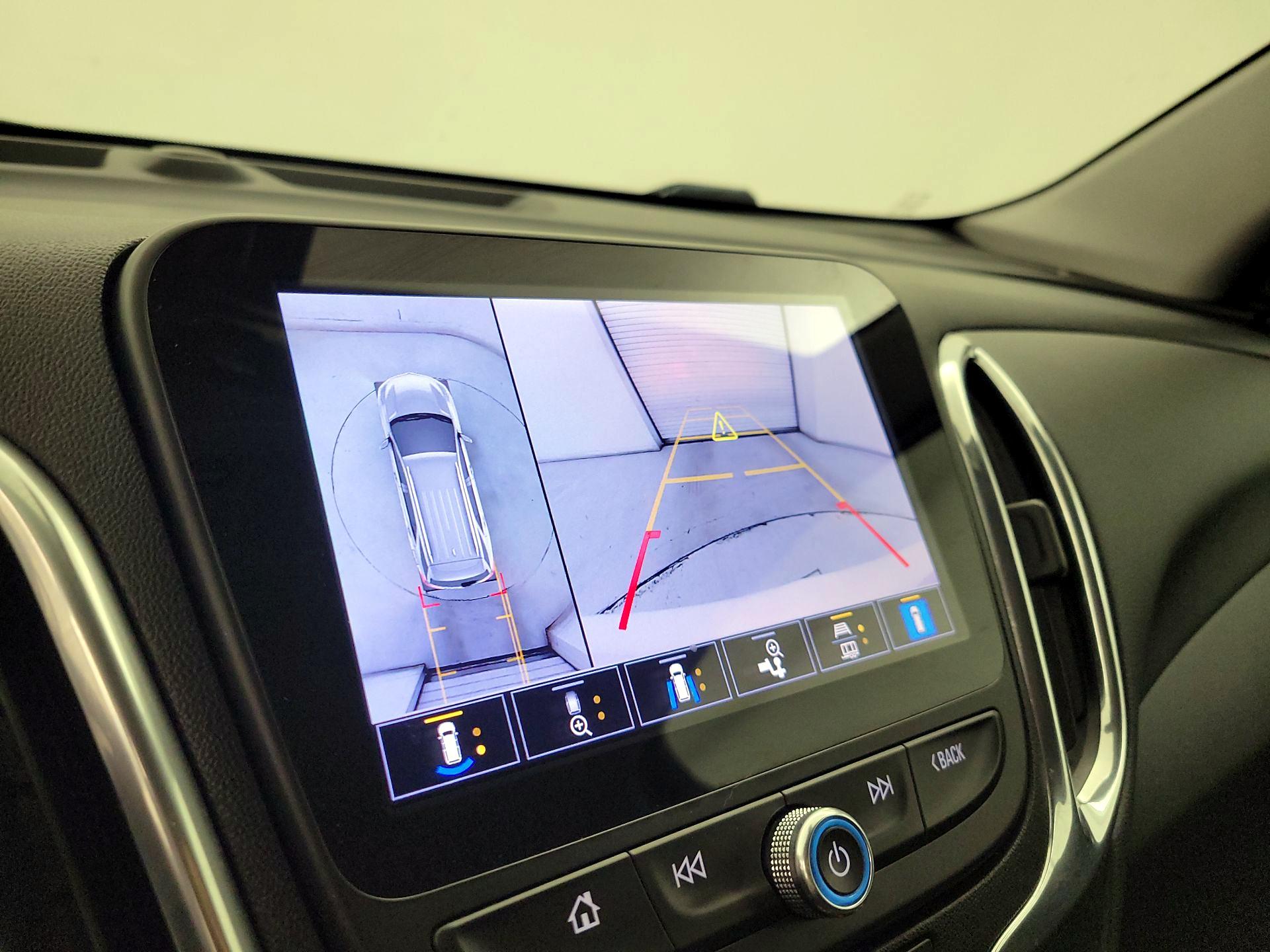 Thumbnail: 2022 Chevrolet Equinox - 15