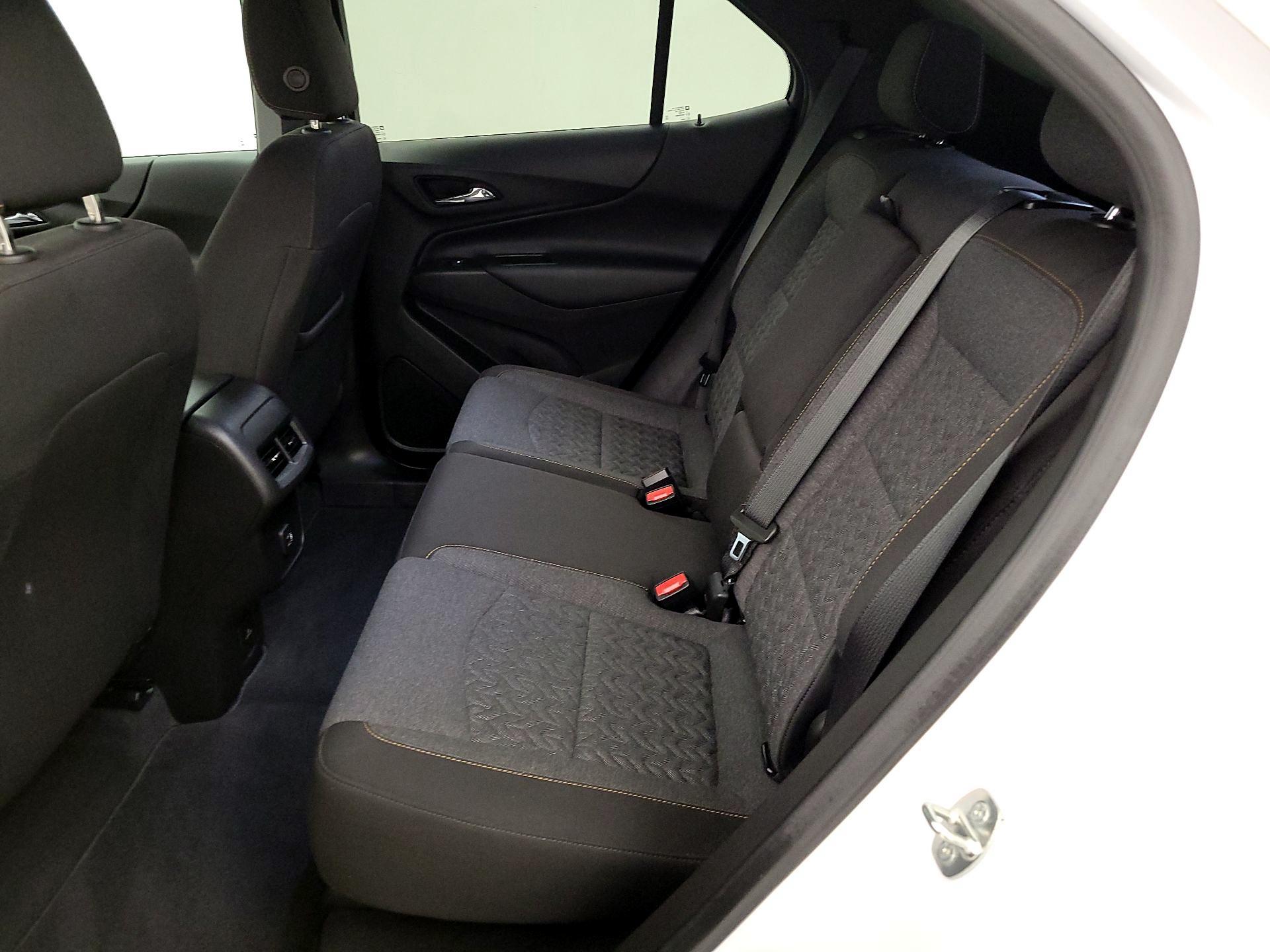 Thumbnail: 2022 Chevrolet Equinox - 20