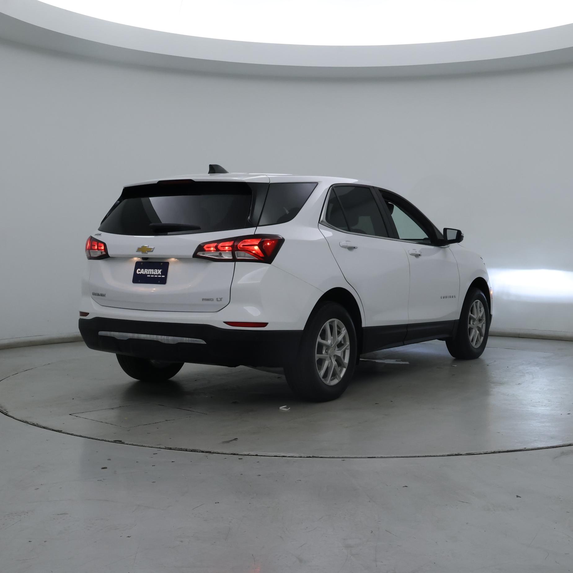 Thumbnail: 2022 Chevrolet Equinox - 8