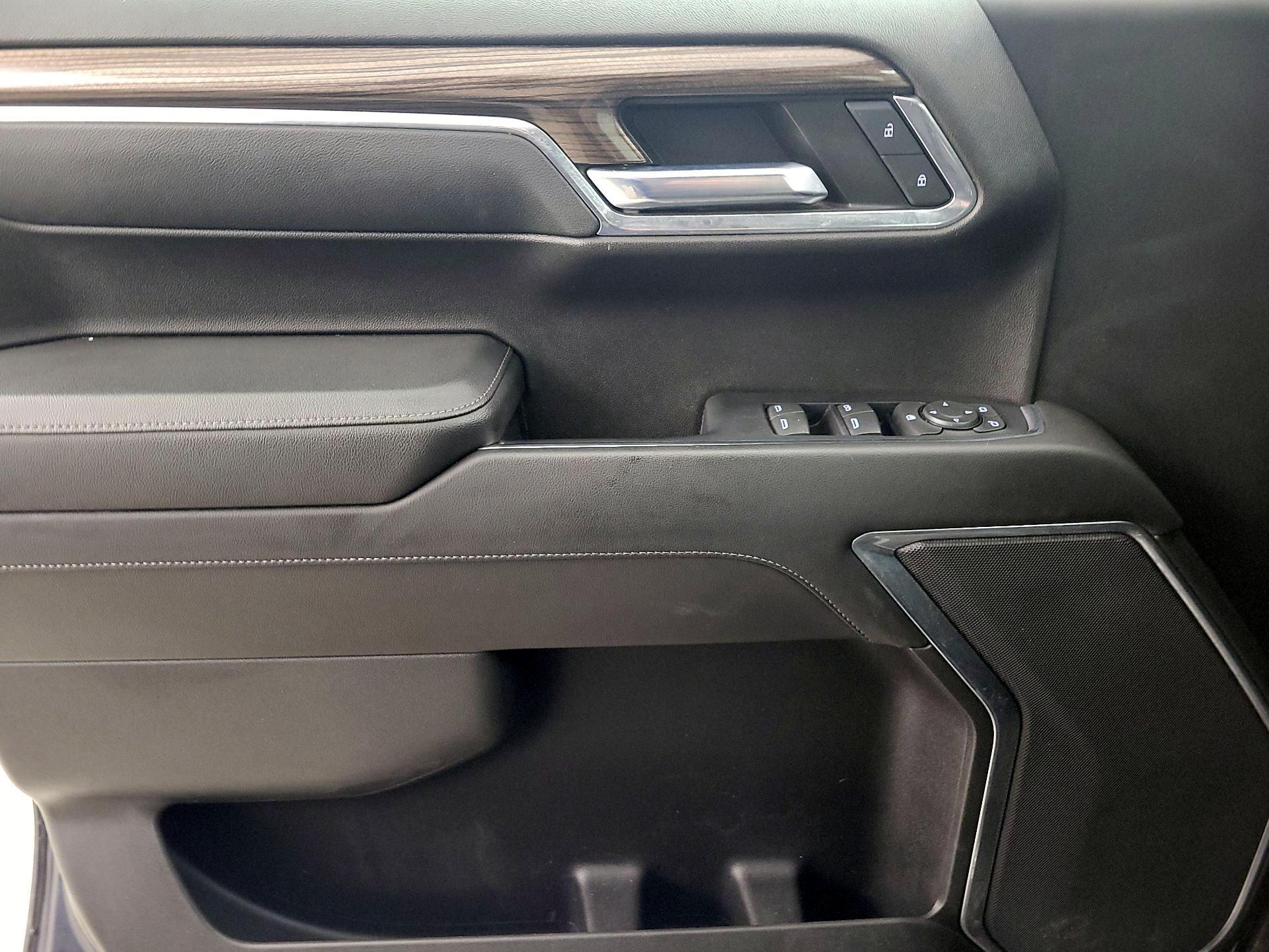 Thumbnail: 2022 Chevrolet Silverado 1500 - 12