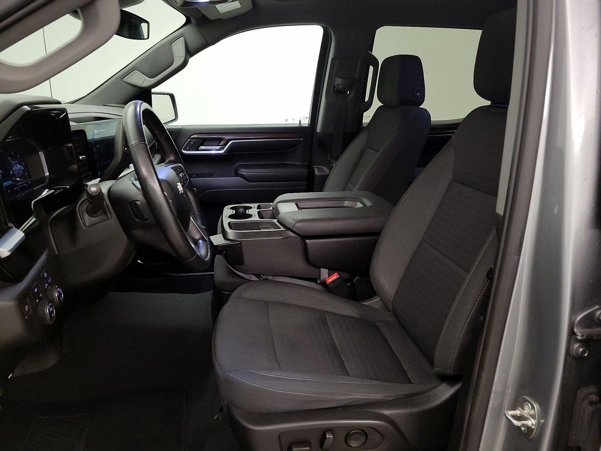 Thumbnail: 2023 Chevrolet Silverado 1500 - 11