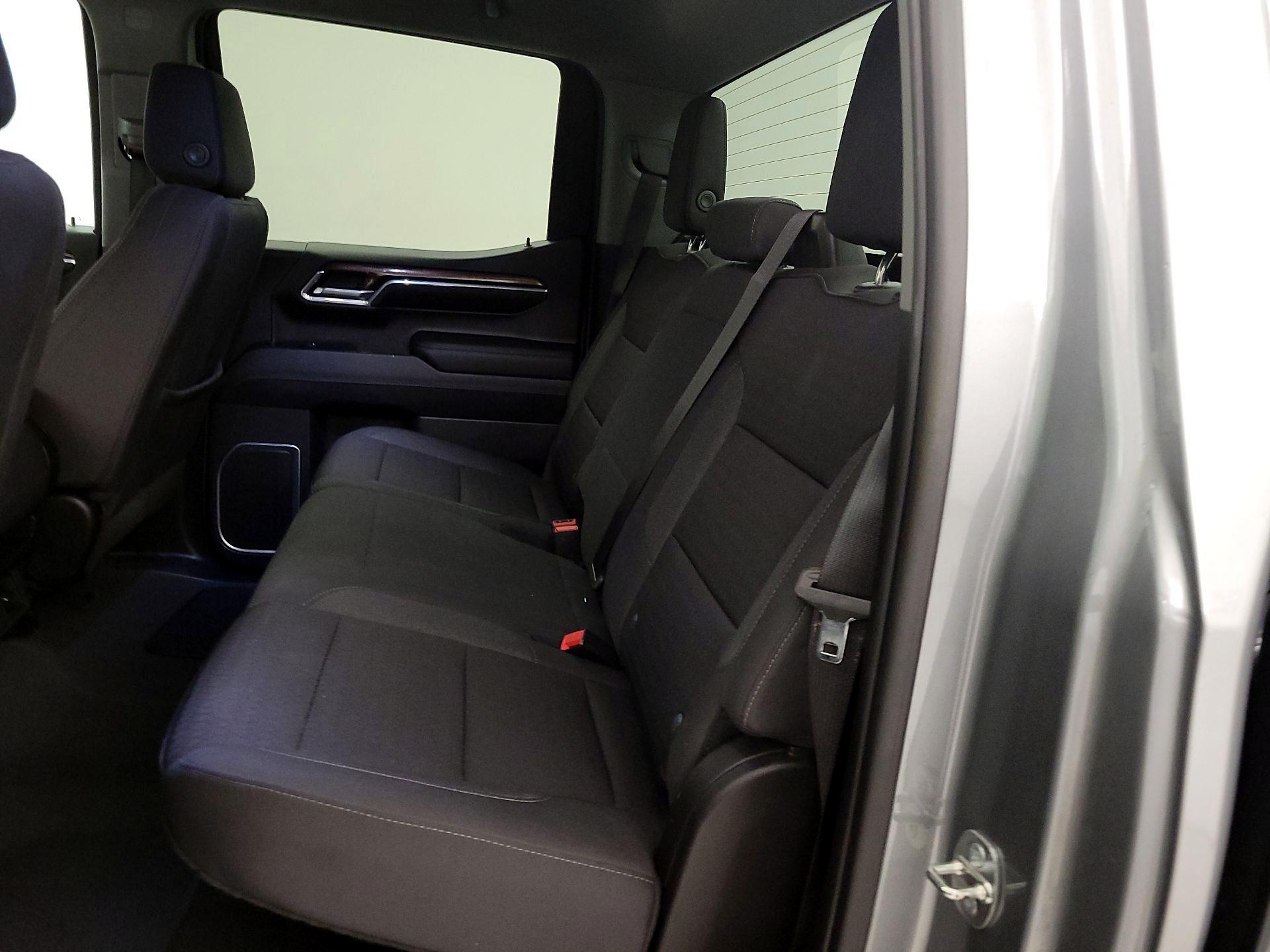 Thumbnail: 2023 Chevrolet Silverado 1500 - 18