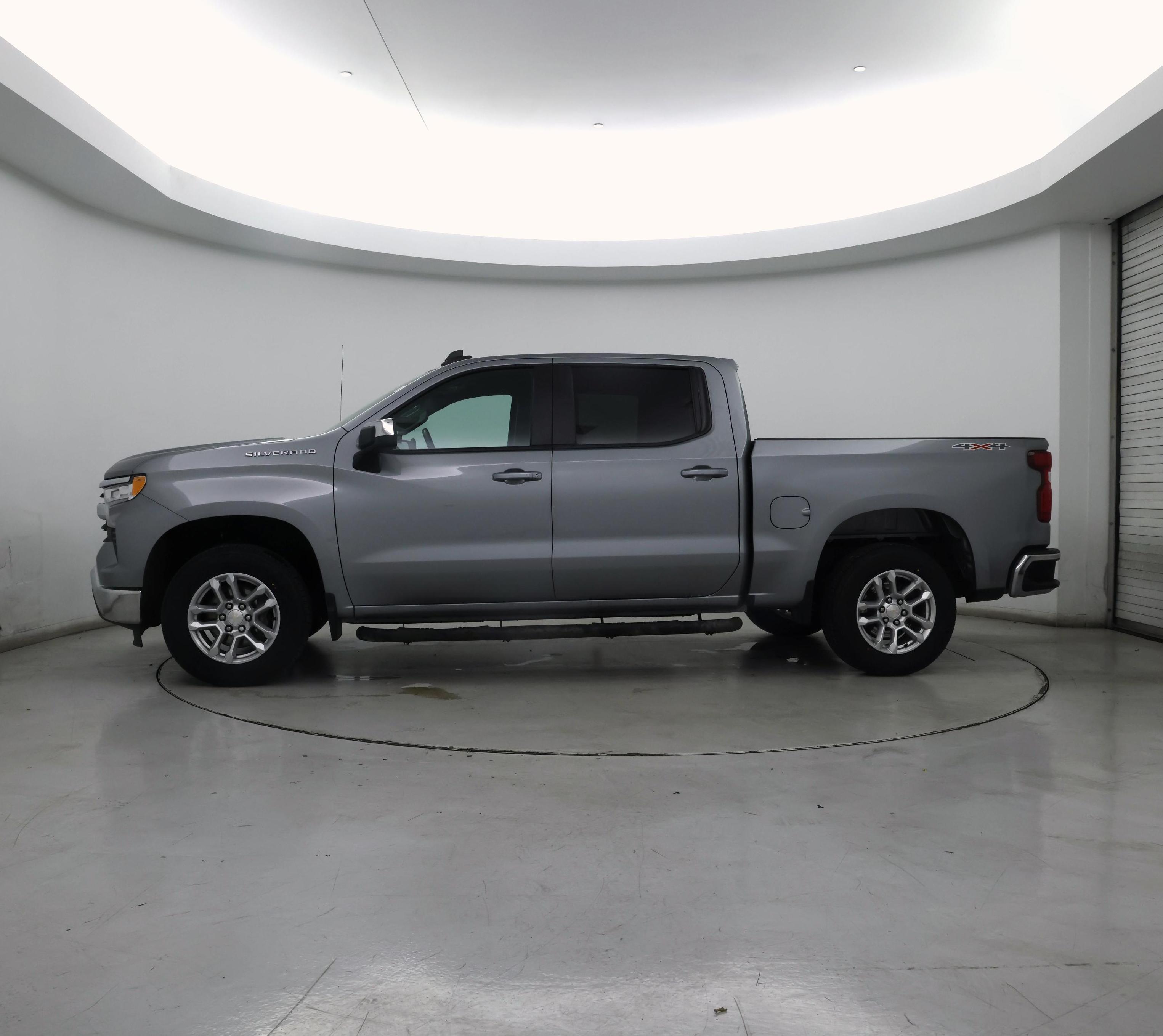 Thumbnail: 2023 Chevrolet Silverado 1500 - 3