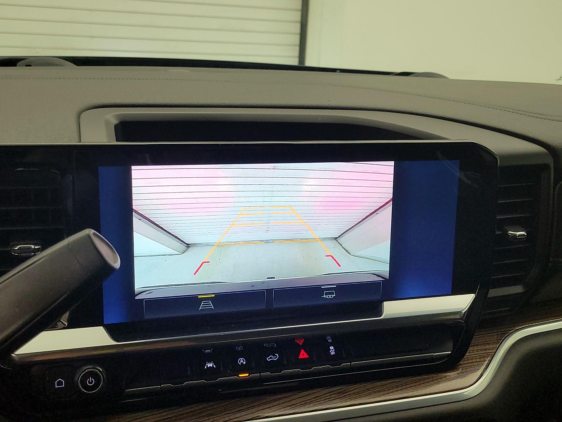 Thumbnail: 2022 Chevrolet Silverado 1500 - 14