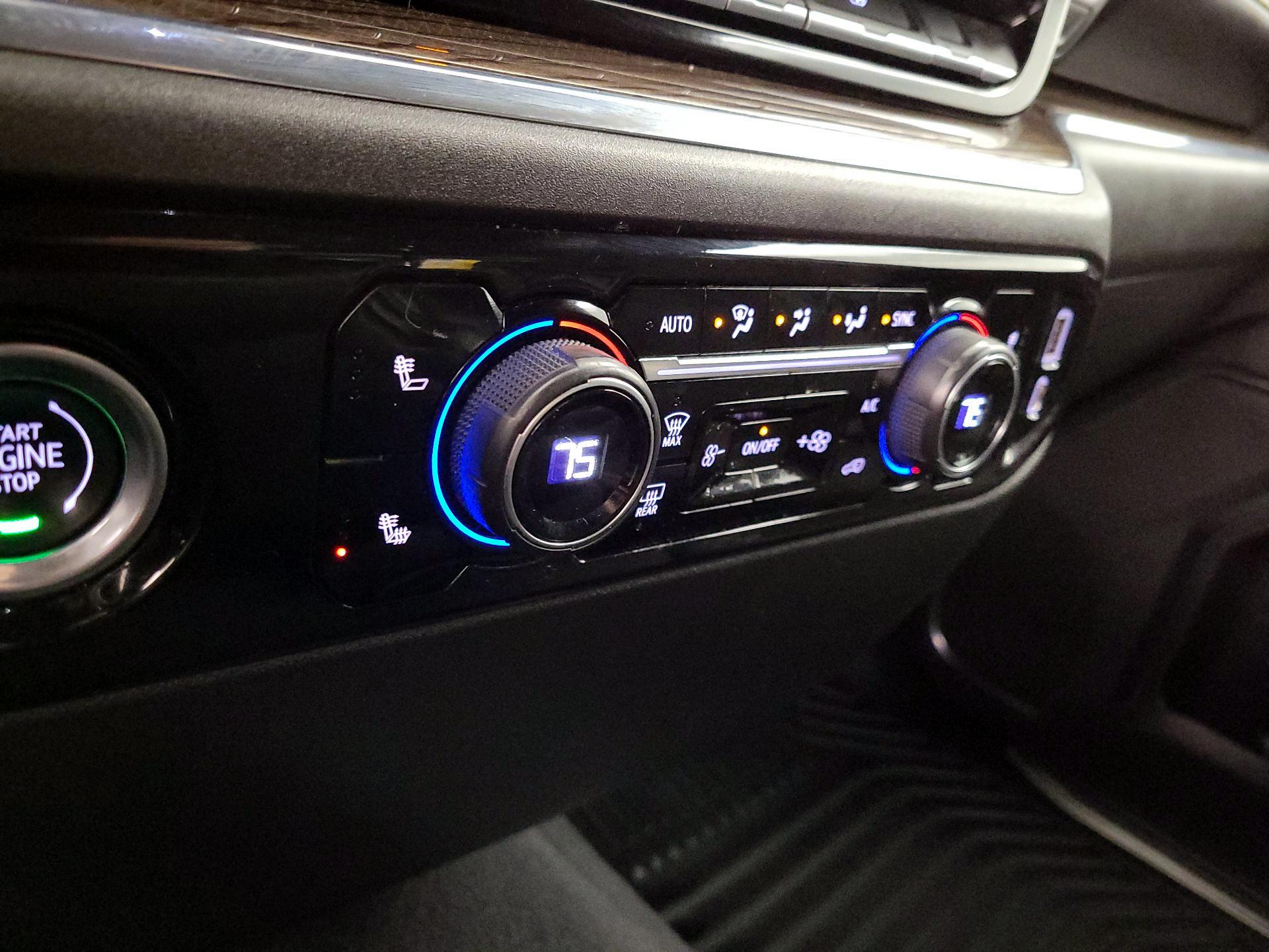 Thumbnail: 2023 Chevrolet Silverado 1500 - 15