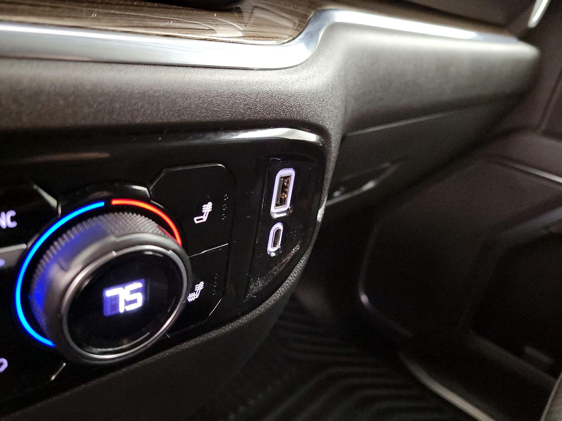 Thumbnail: 2023 Chevrolet Silverado 1500 - 17