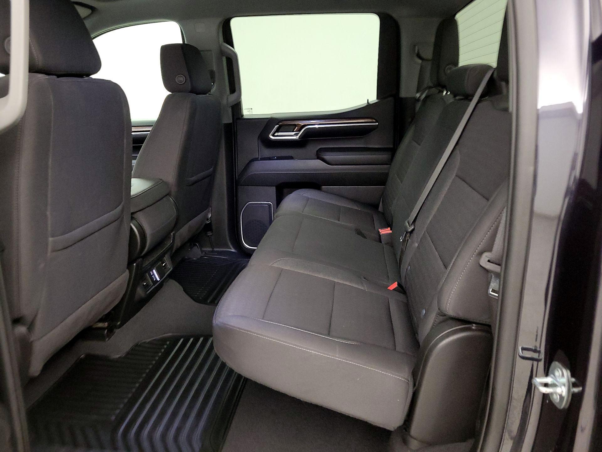 Thumbnail: 2023 Chevrolet Silverado 1500 - 18