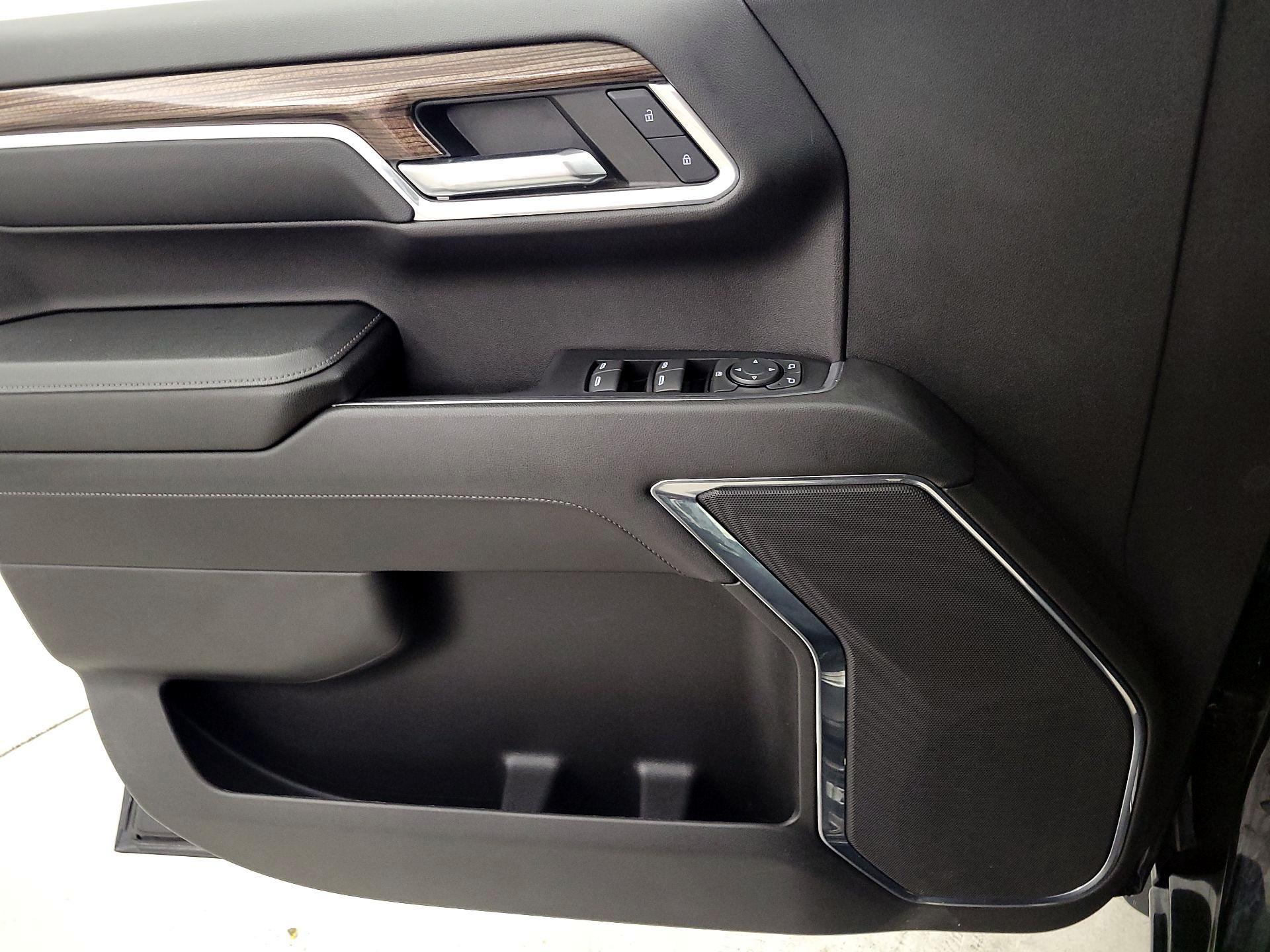 Thumbnail: 2023 Chevrolet Silverado 1500 - 12