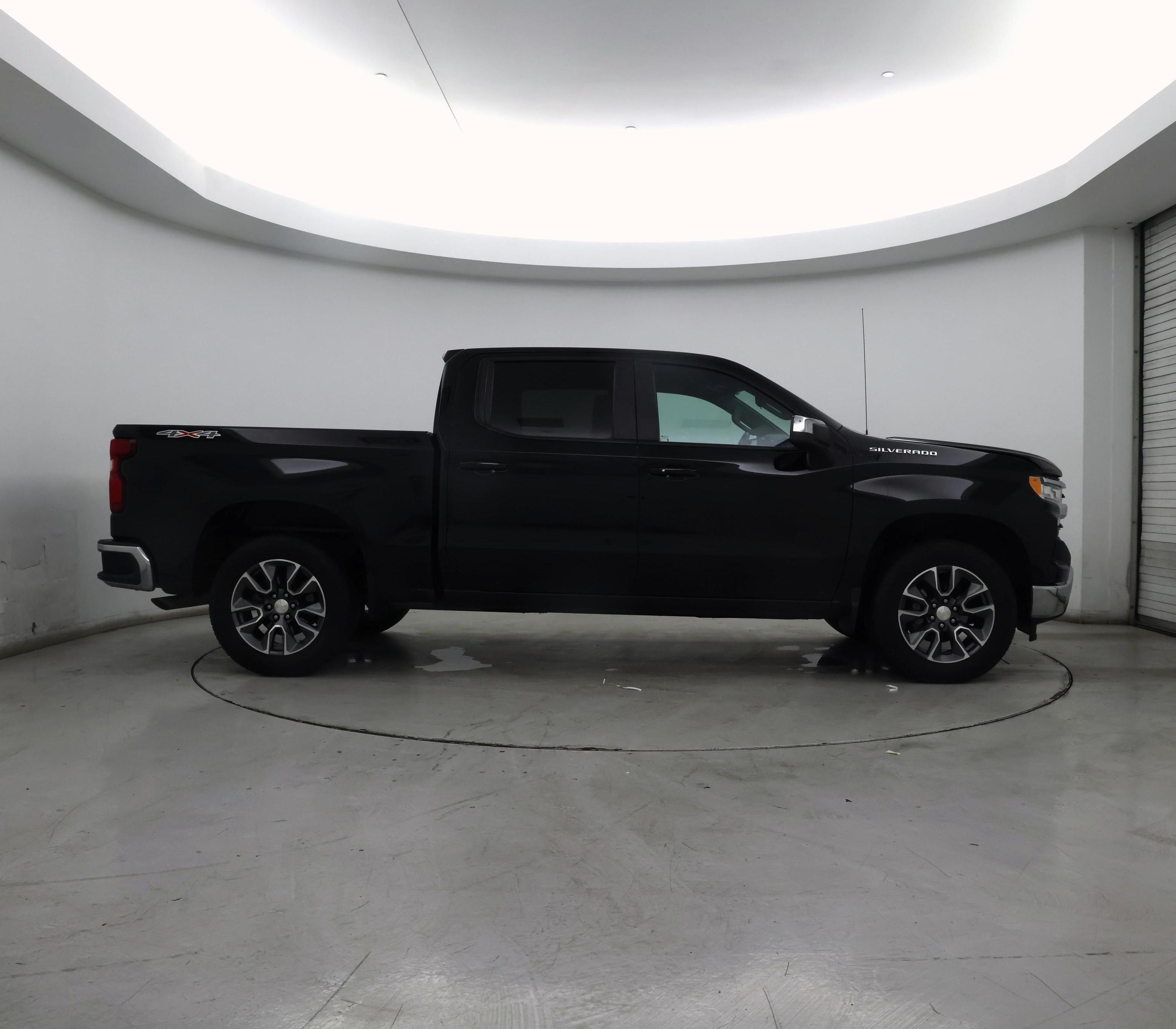 Thumbnail: 2023 Chevrolet Silverado 1500 - 7