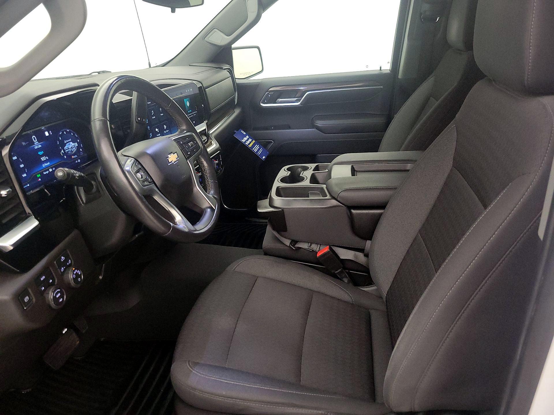 Thumbnail: 2022 Chevrolet Silverado 1500 - 11