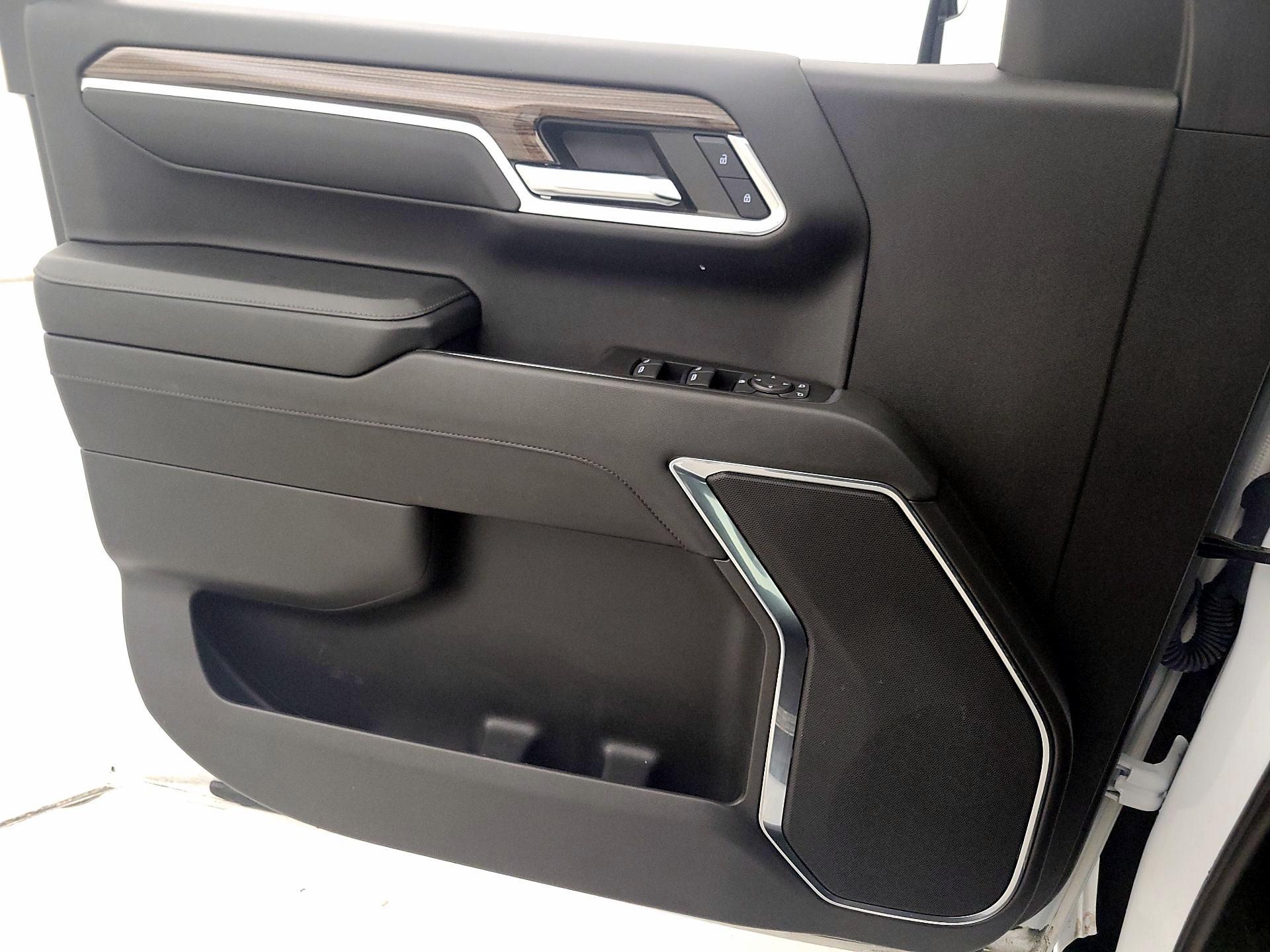 Thumbnail: 2024 Chevrolet Silverado 1500 - 12