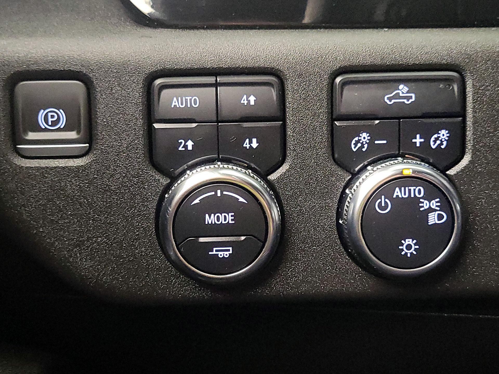 Thumbnail: 2023 GMC Sierra 1500 - 13