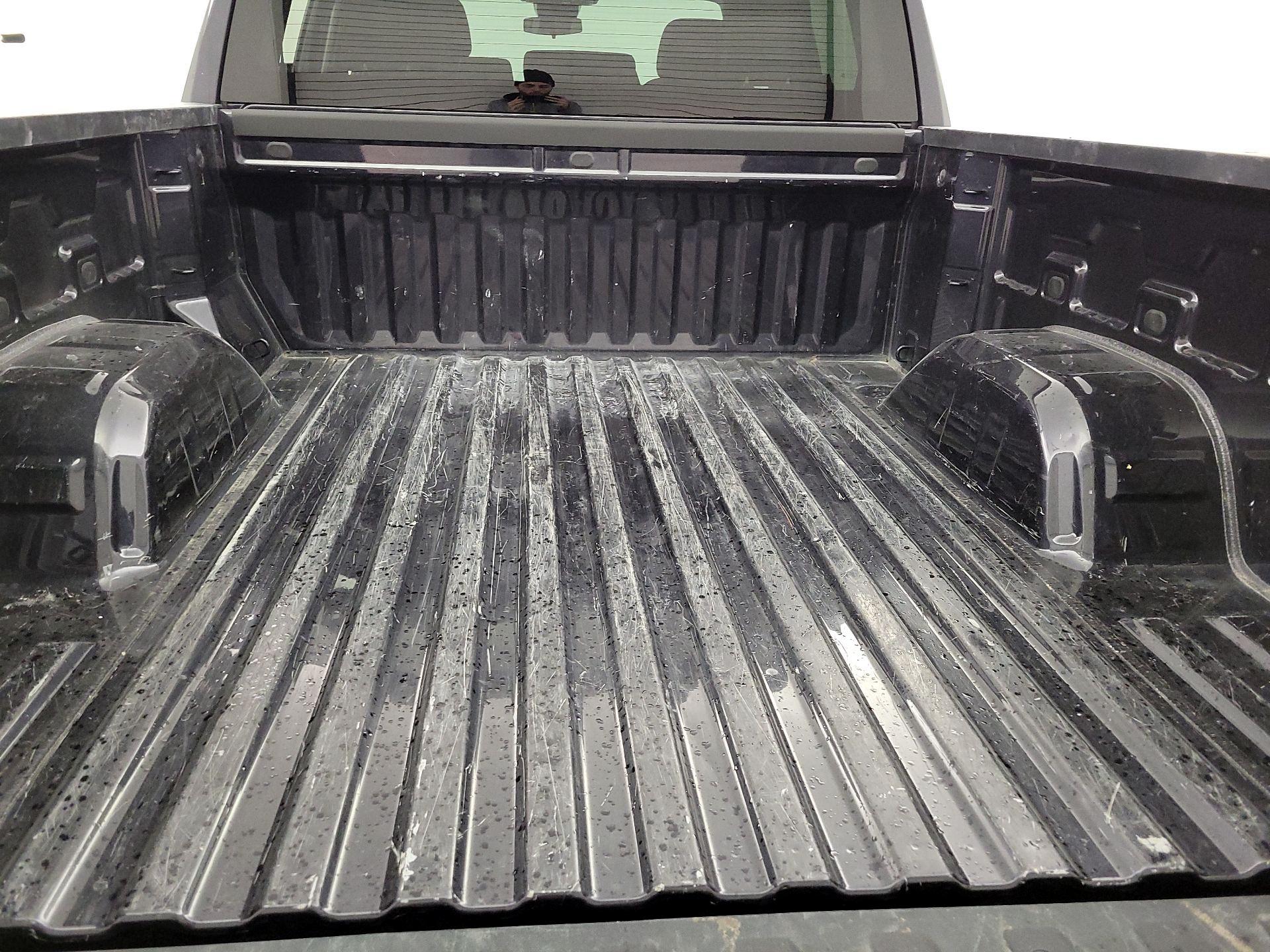 Thumbnail: 2023 Chevrolet Silverado 1500 - 20