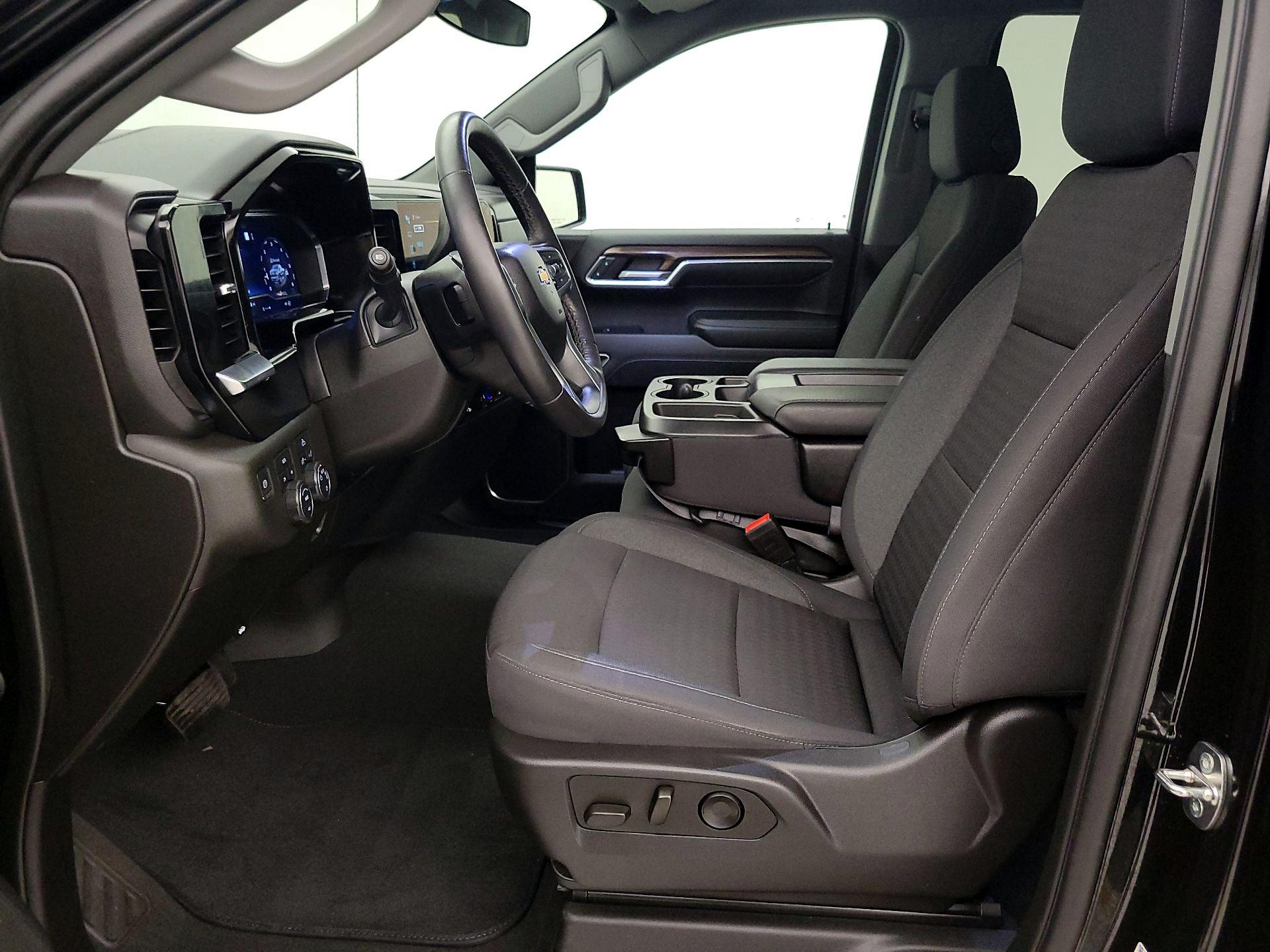 Thumbnail: 2022 Chevrolet Silverado 1500 - 11