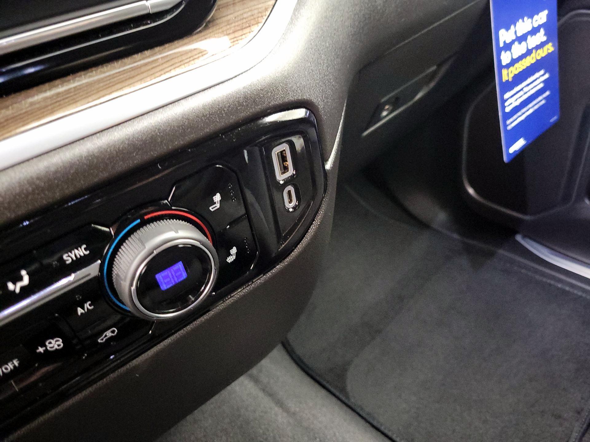 Thumbnail: 2022 Chevrolet Silverado 1500 - 18