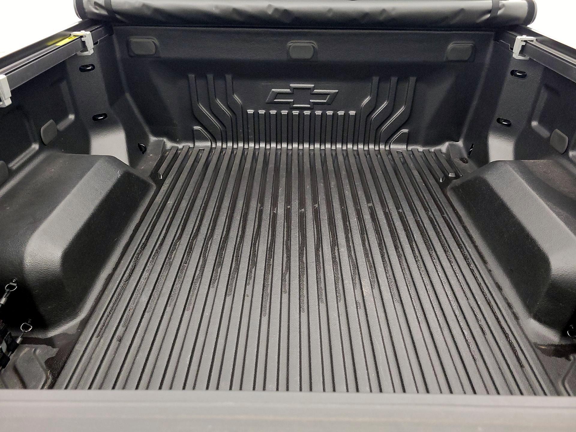 Thumbnail: 2022 Chevrolet Silverado 1500 - 20