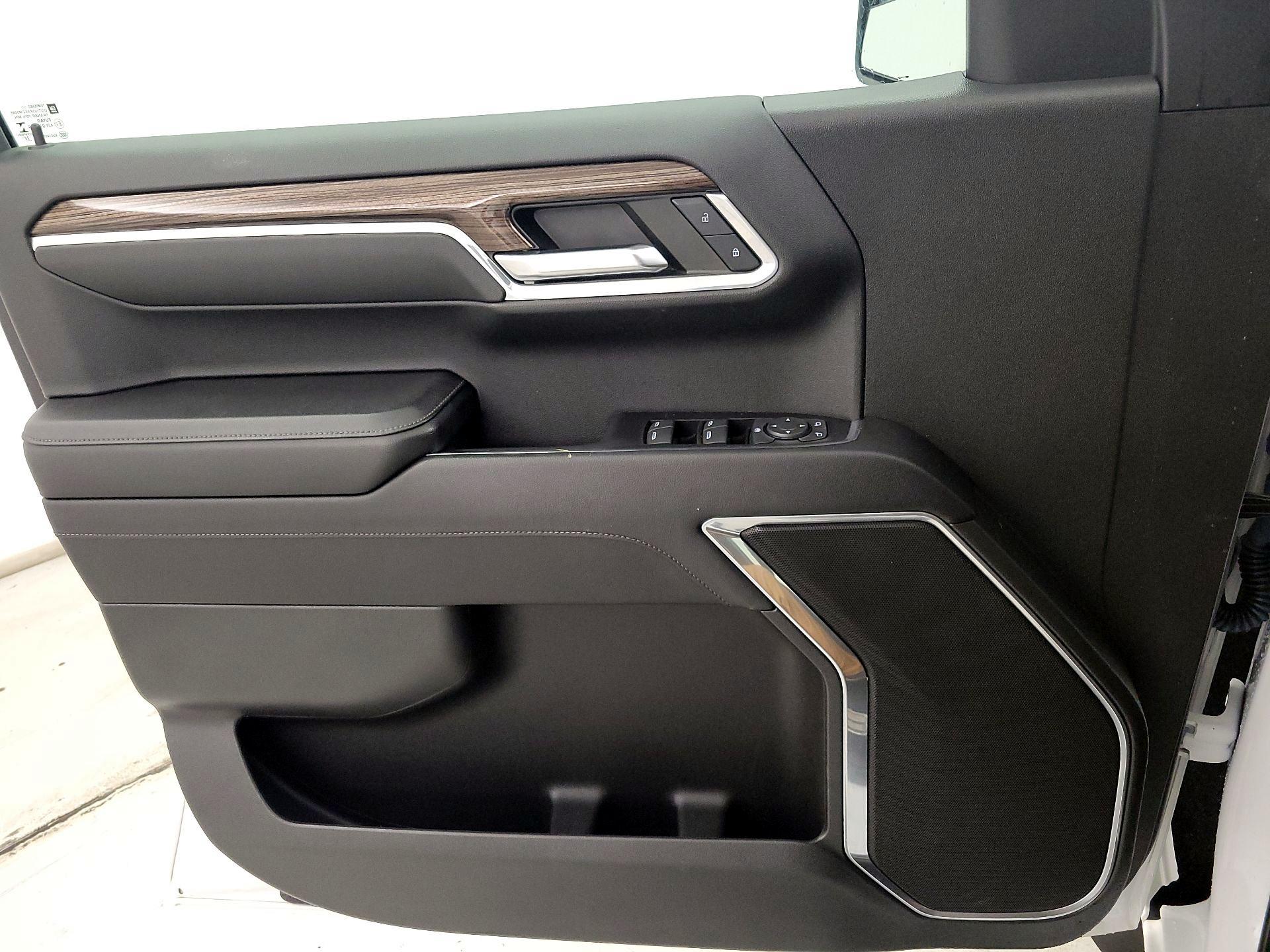 Thumbnail: 2023 Chevrolet Silverado 1500 - 12