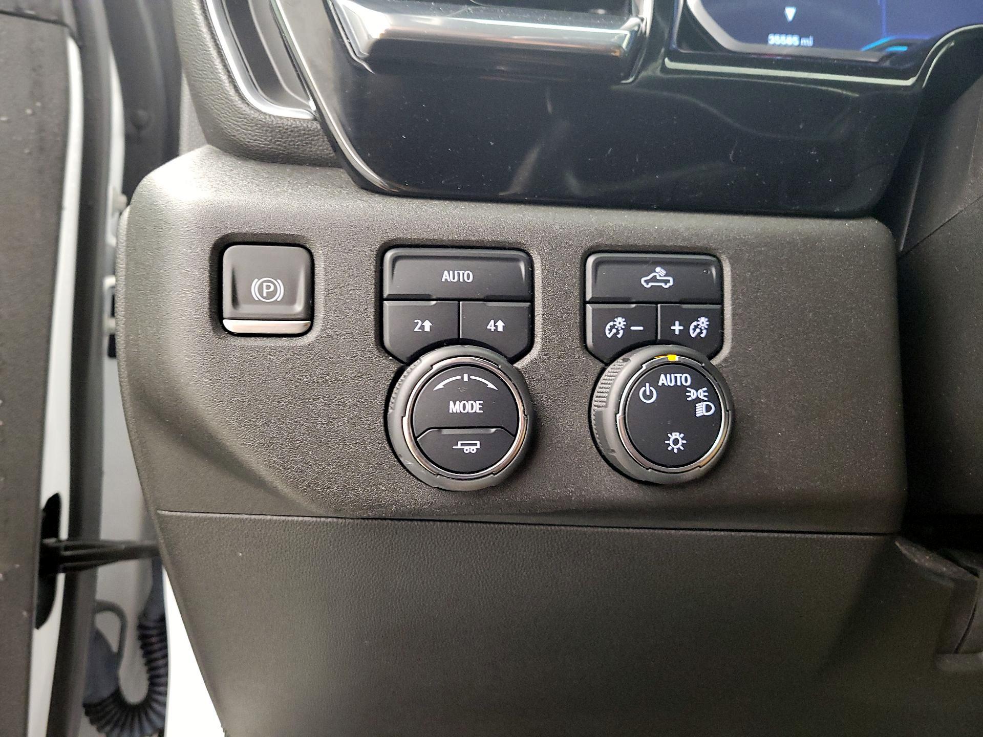 Thumbnail: 2023 Chevrolet Silverado 1500 - 13