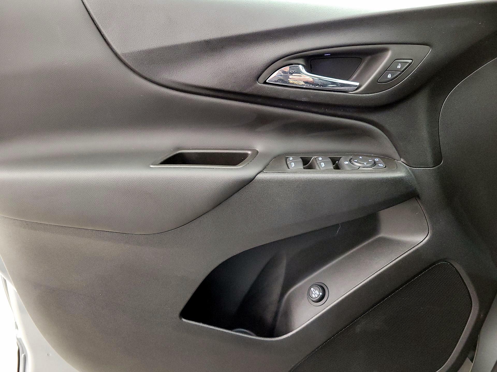 Thumbnail: 2023 Chevrolet Equinox - 12