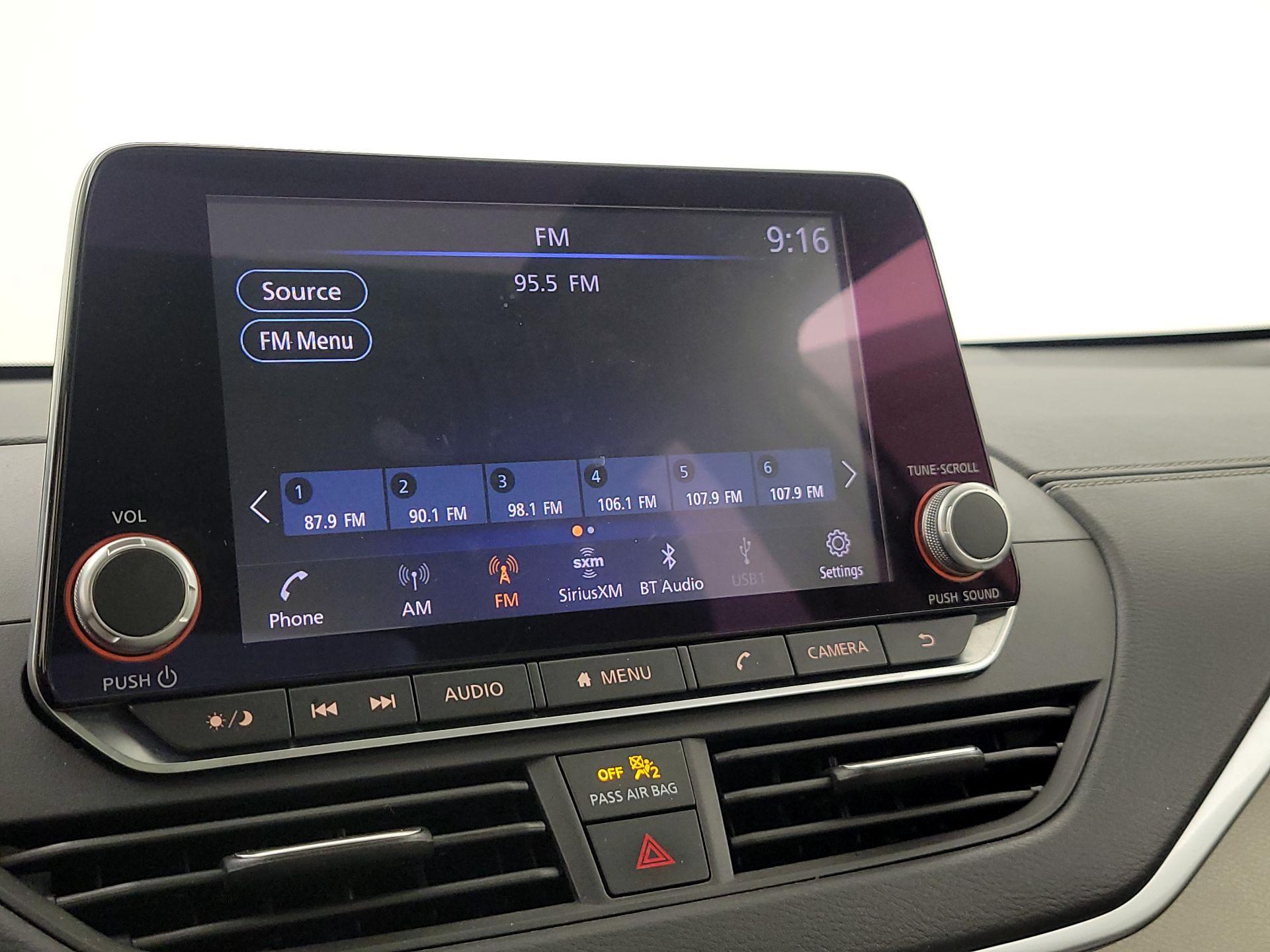 Thumbnail: 2022 Nissan Altima - 15