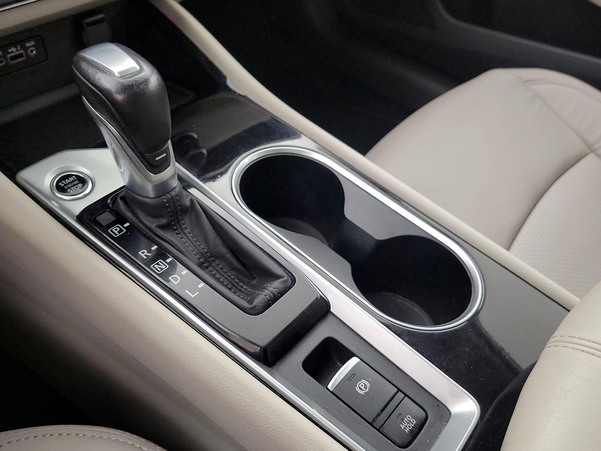 Thumbnail: 2022 Nissan Altima - 17