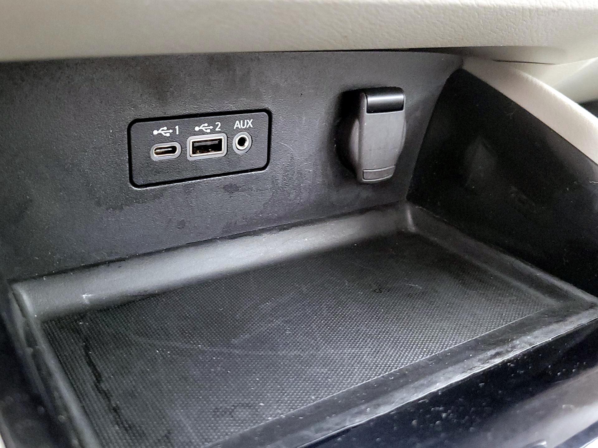 Thumbnail: 2022 Nissan Altima - 18