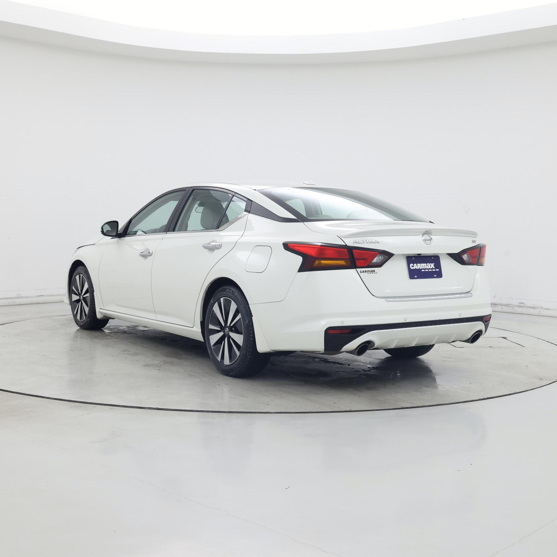 Thumbnail: 2022 Nissan Altima - 2