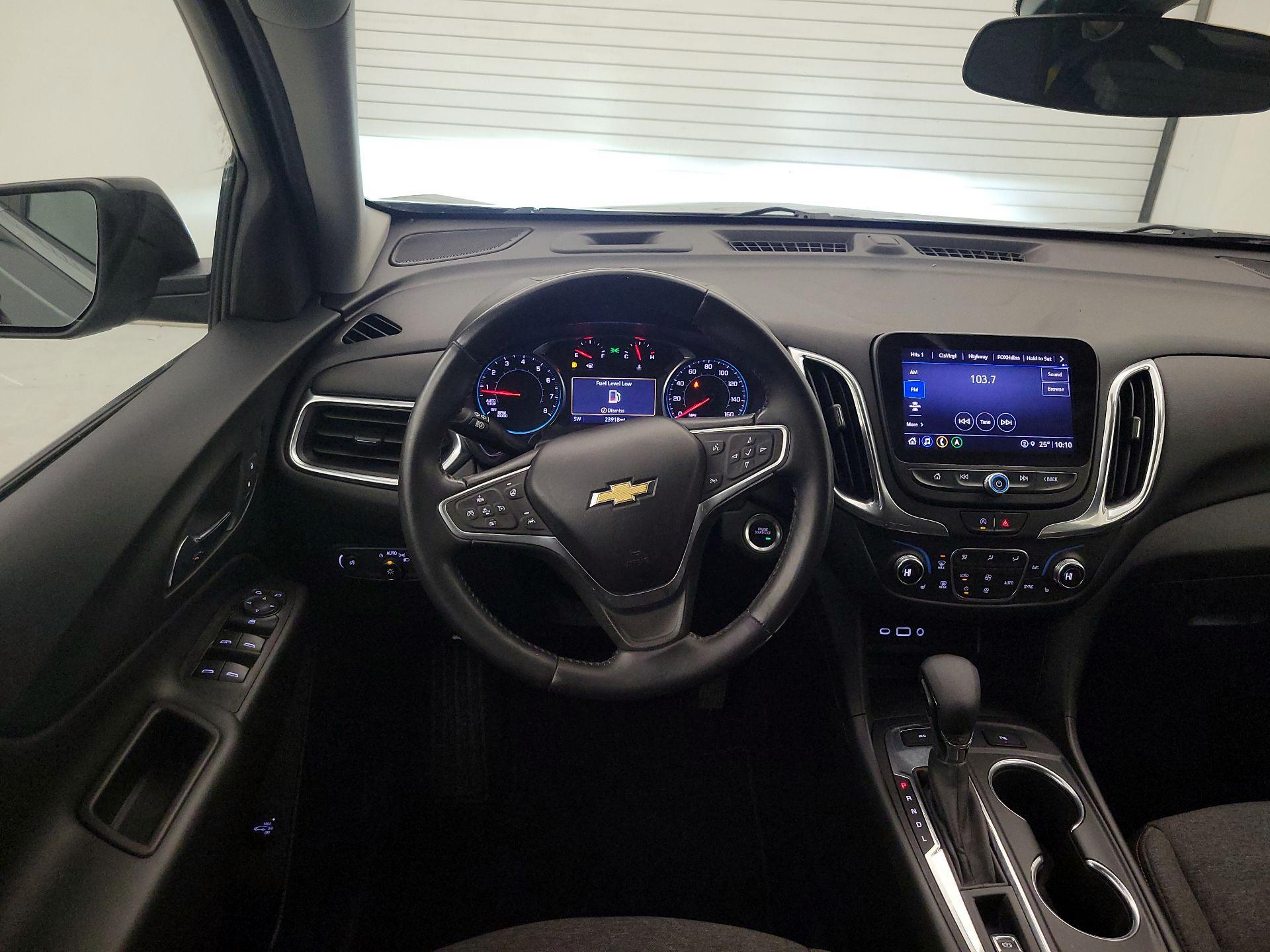 Thumbnail: 2022 Chevrolet Equinox - 10