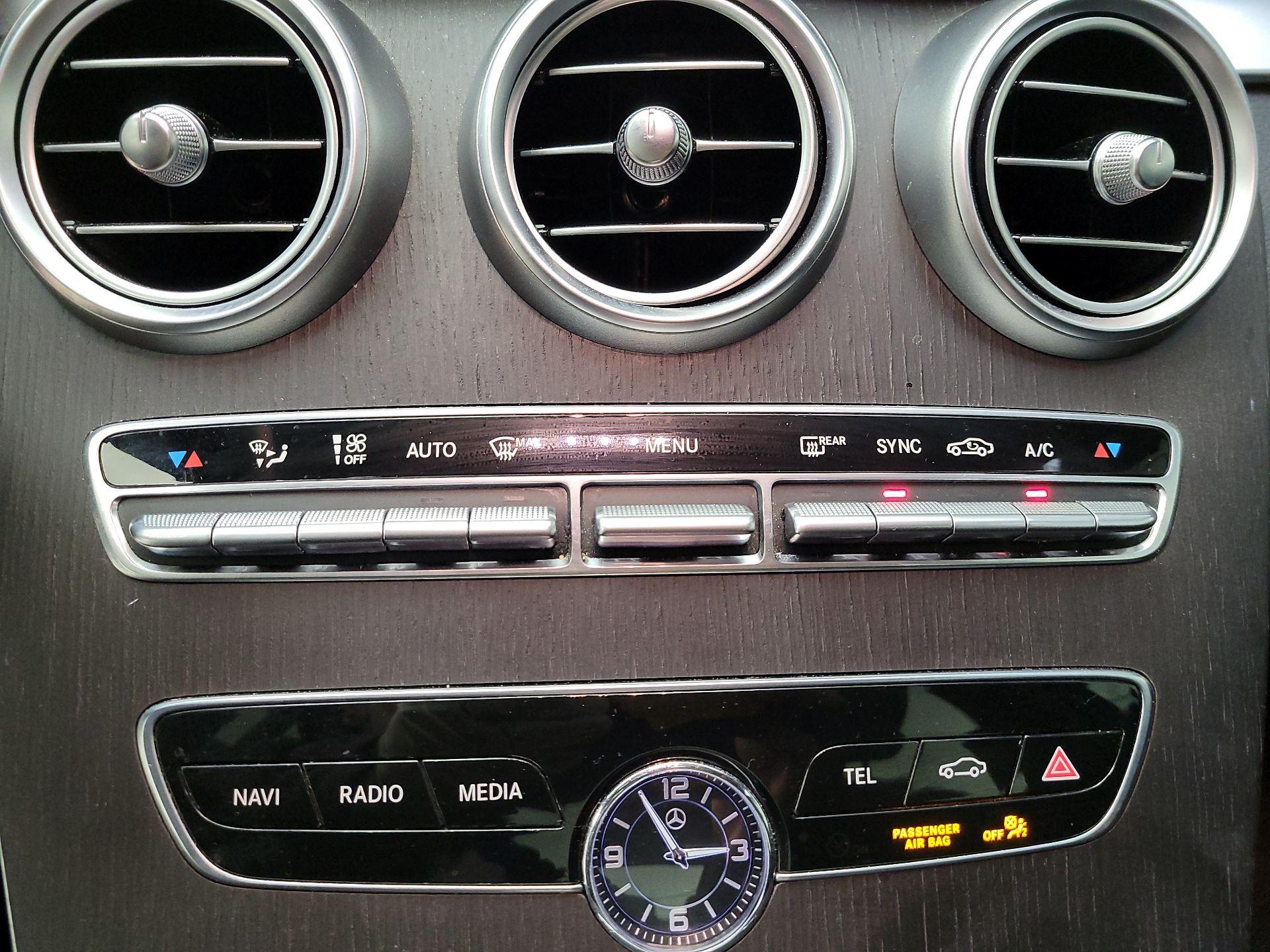 Thumbnail: 2021 Mercedes-Benz C-Class - 16