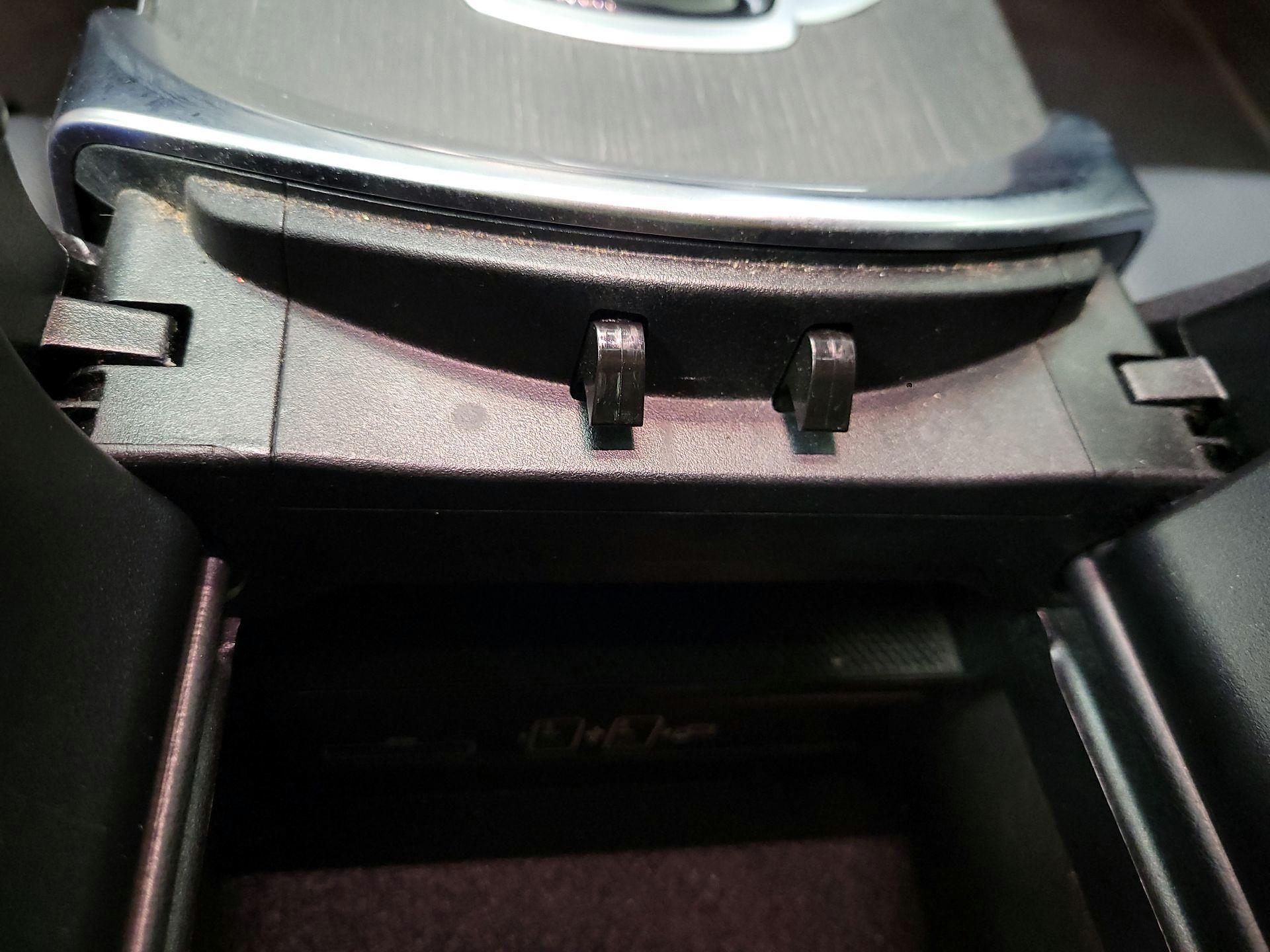 Thumbnail: 2021 Mercedes-Benz C-Class - 18