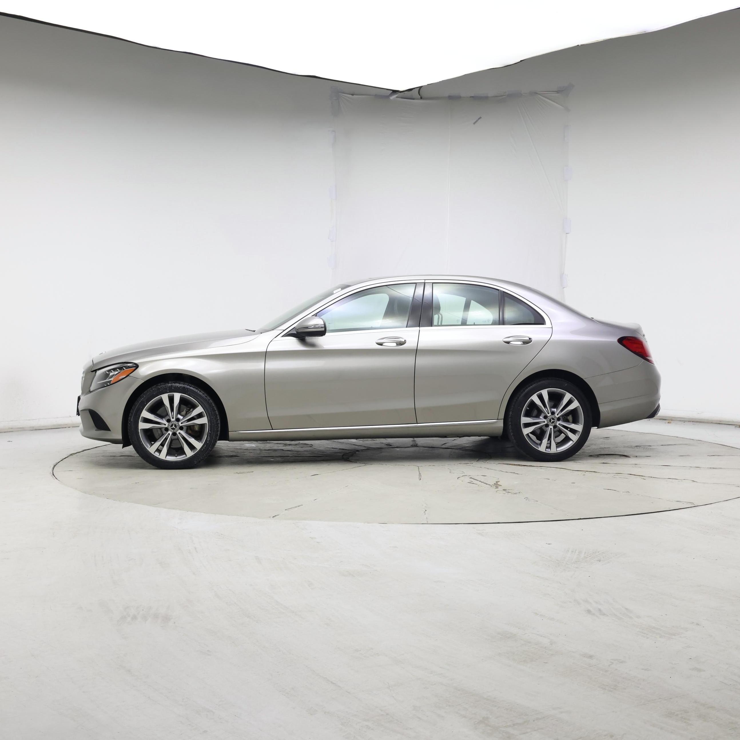 Thumbnail: 2021 Mercedes-Benz C-Class - 3