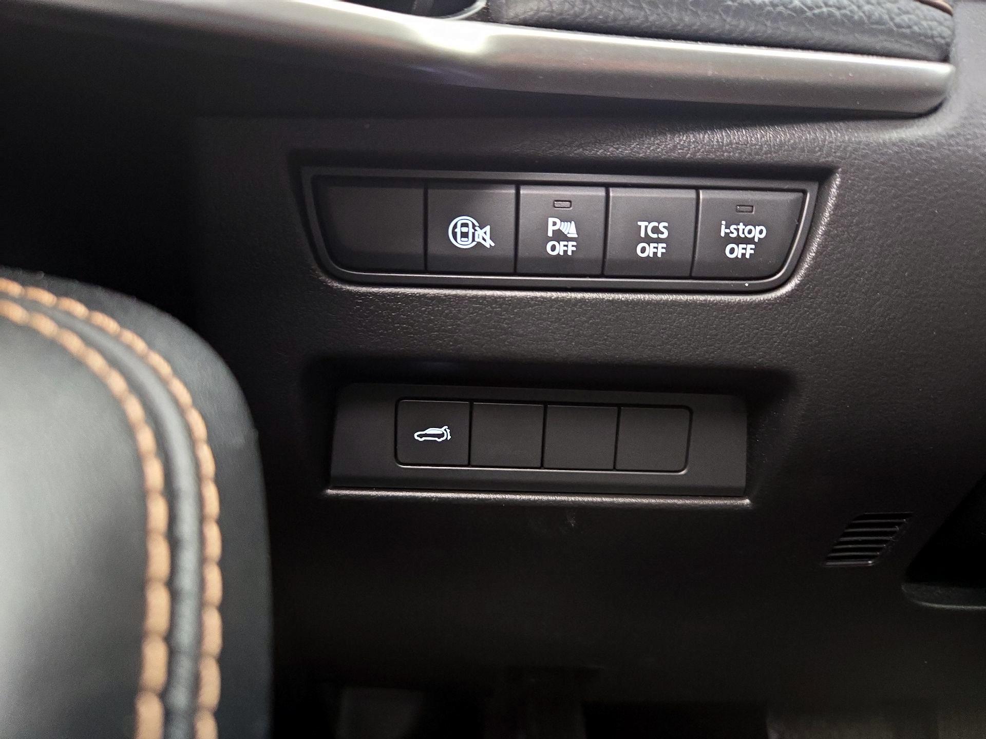 Thumbnail: 2025 Mazda CX-70 - 13