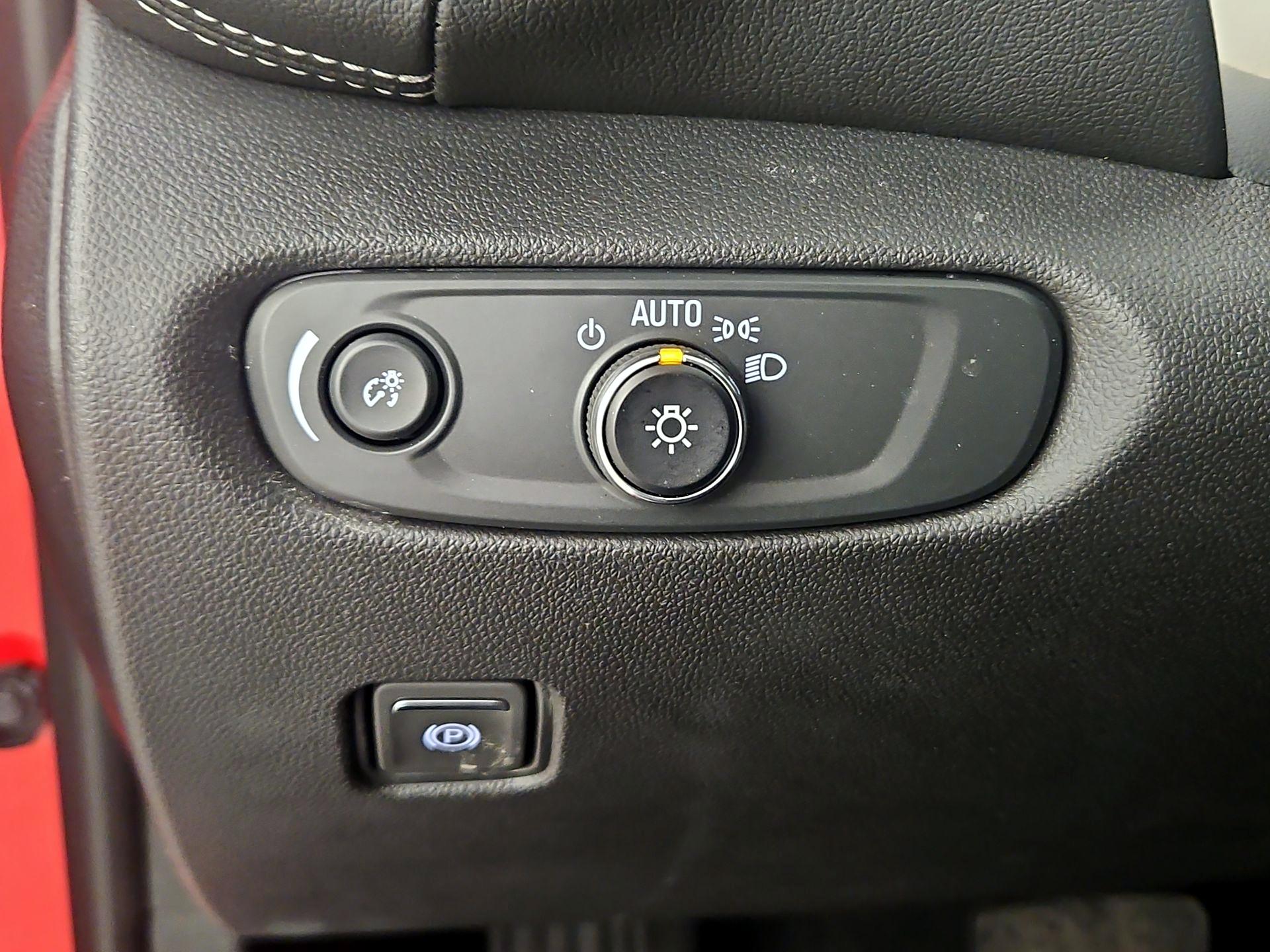 Thumbnail: 2023 Chevrolet Blazer - 13