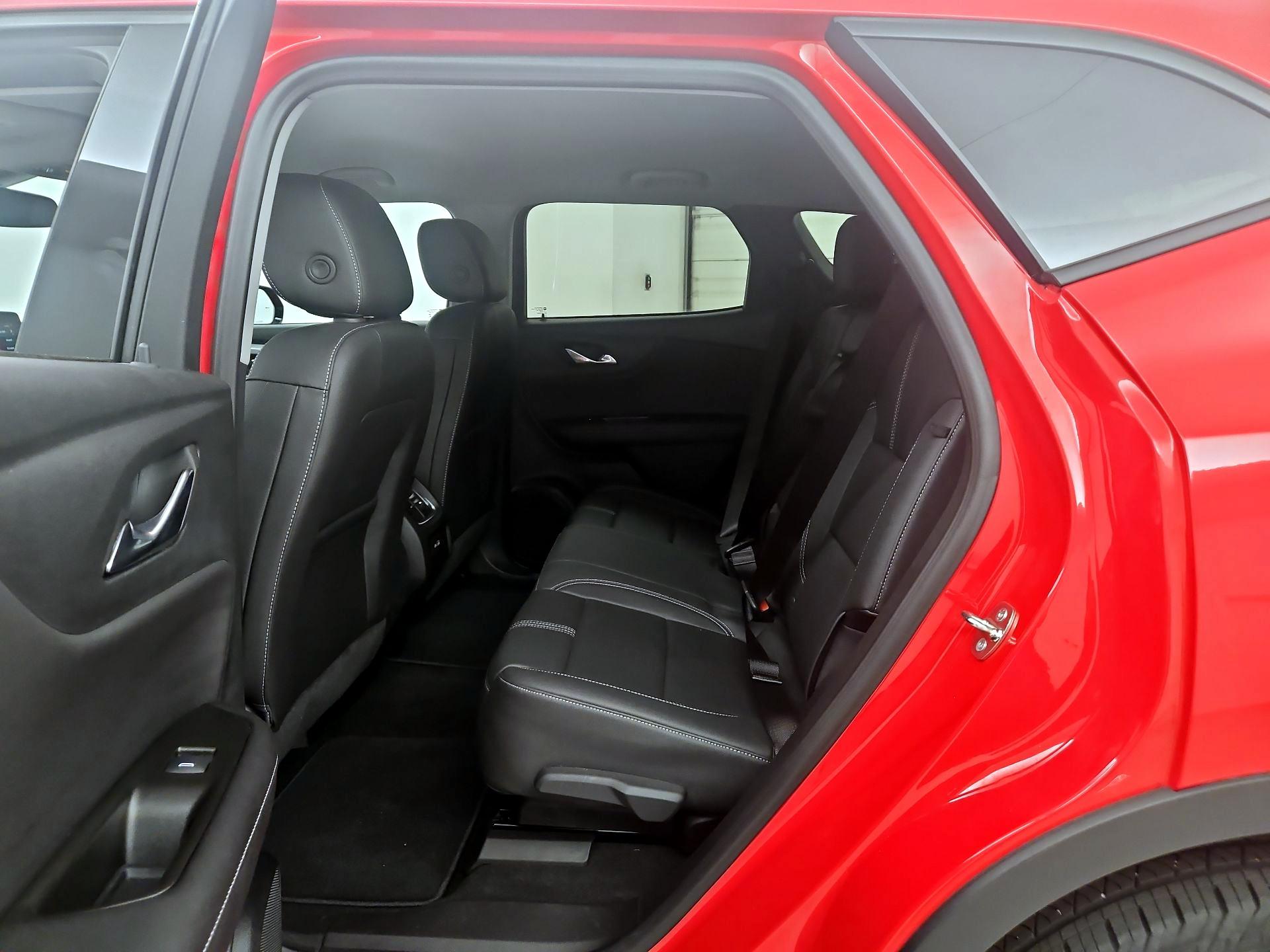 Thumbnail: 2023 Chevrolet Blazer - 19