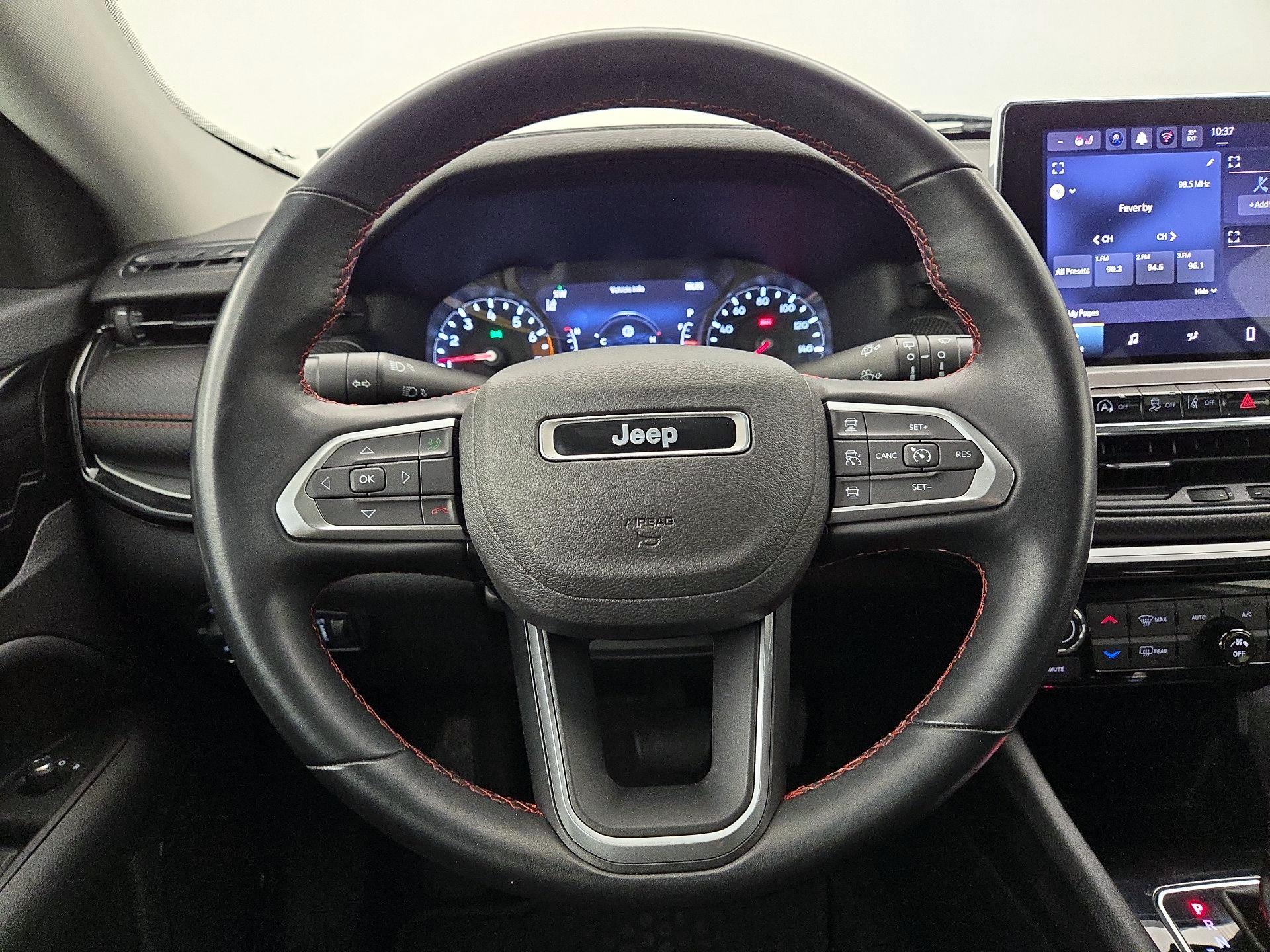 Thumbnail: 2022 Jeep Compass - 10