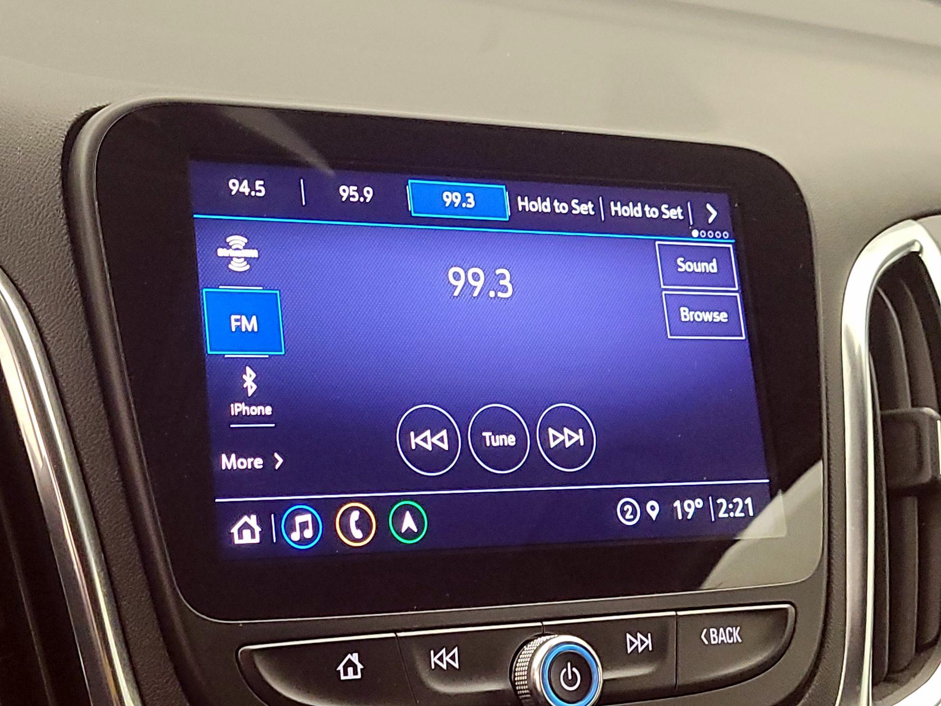 Thumbnail: 2022 Chevrolet Equinox - 16