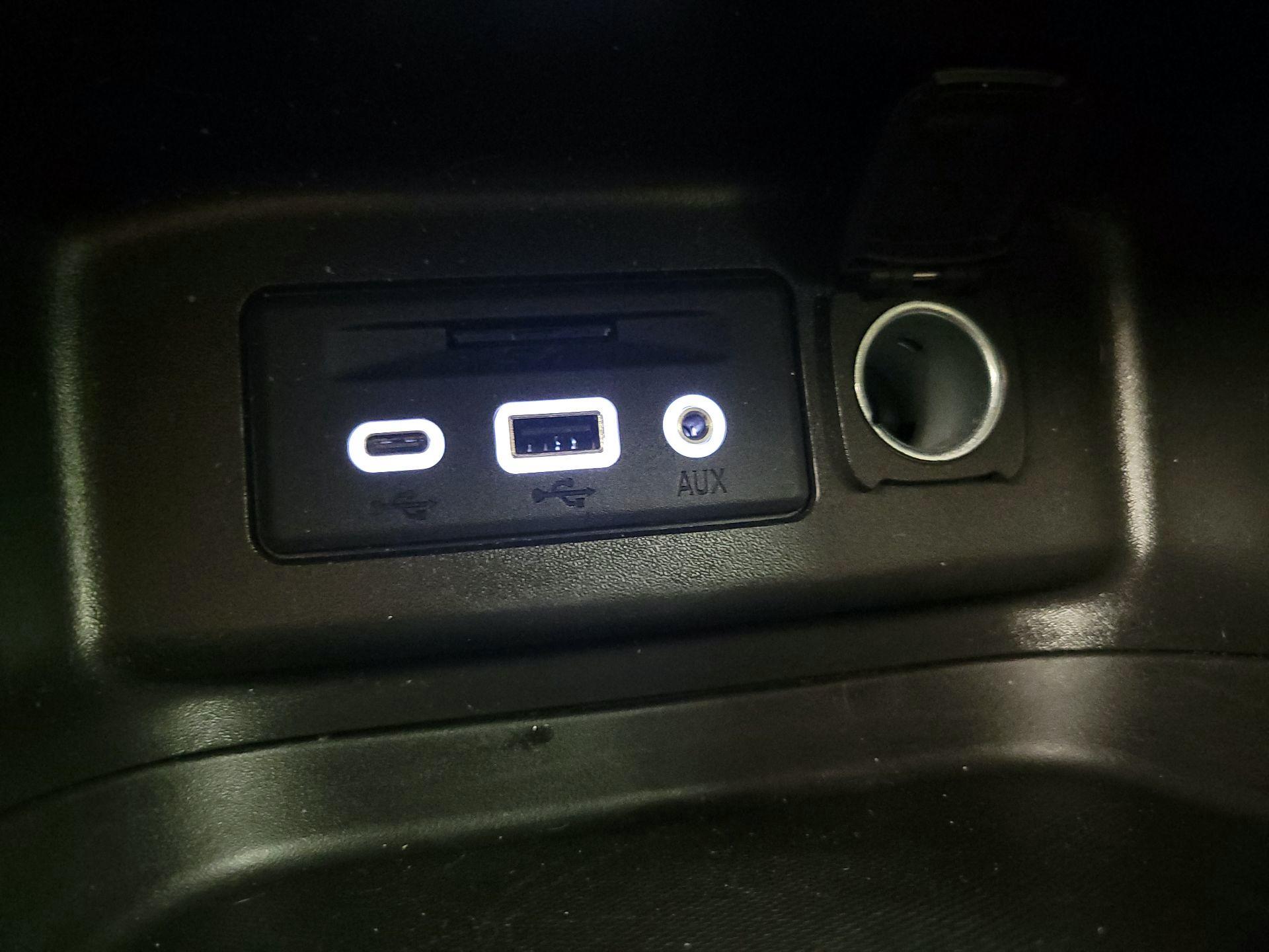 Thumbnail: 2022 Chevrolet Equinox - 19