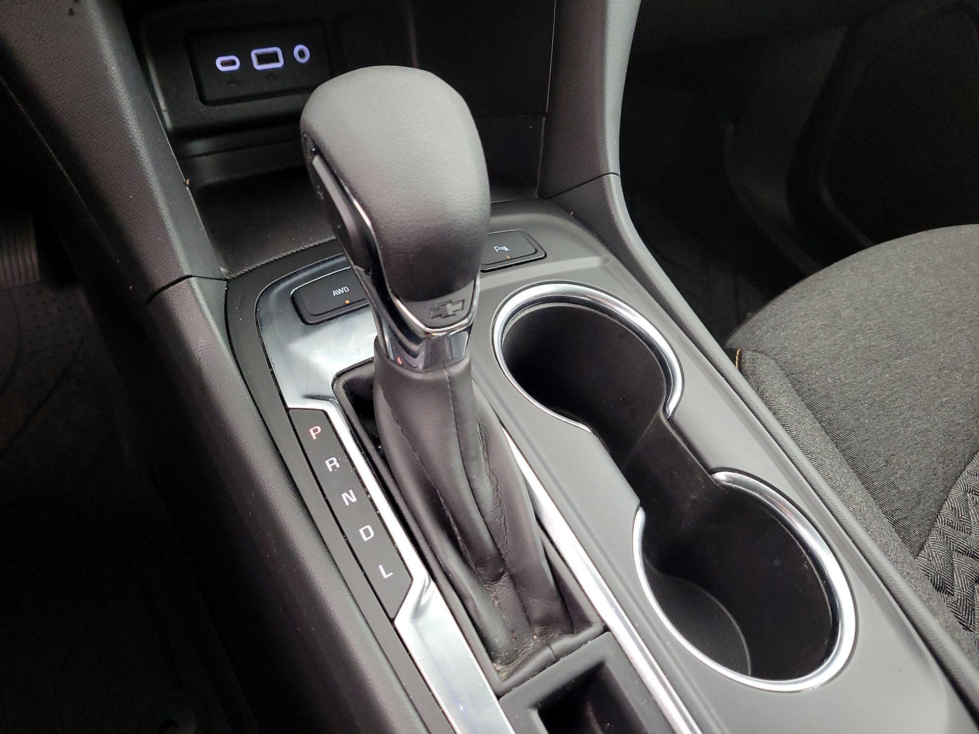 Thumbnail: 2023 Chevrolet Equinox - 17