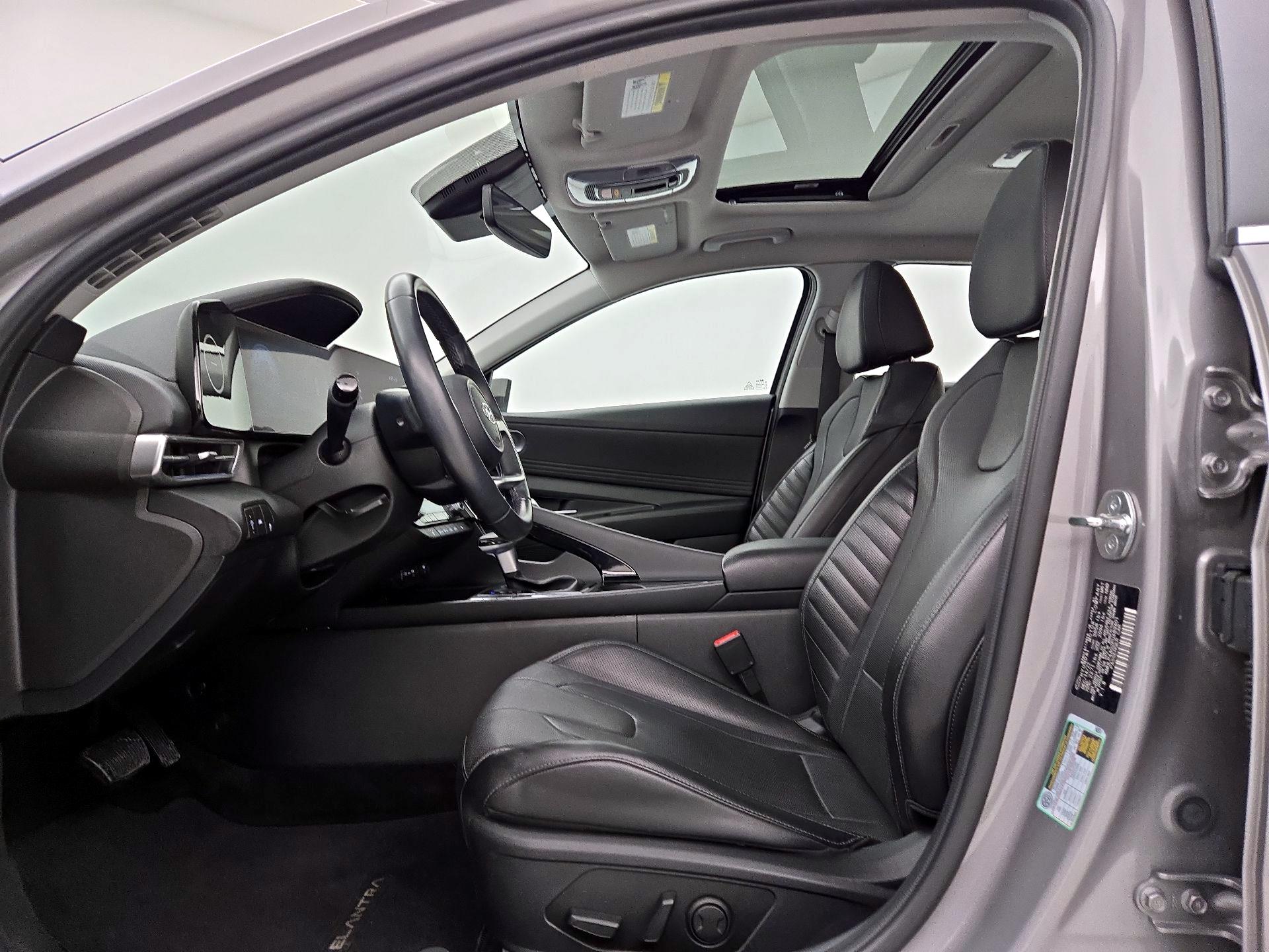 Thumbnail: 2023 Hyundai Elantra - 11