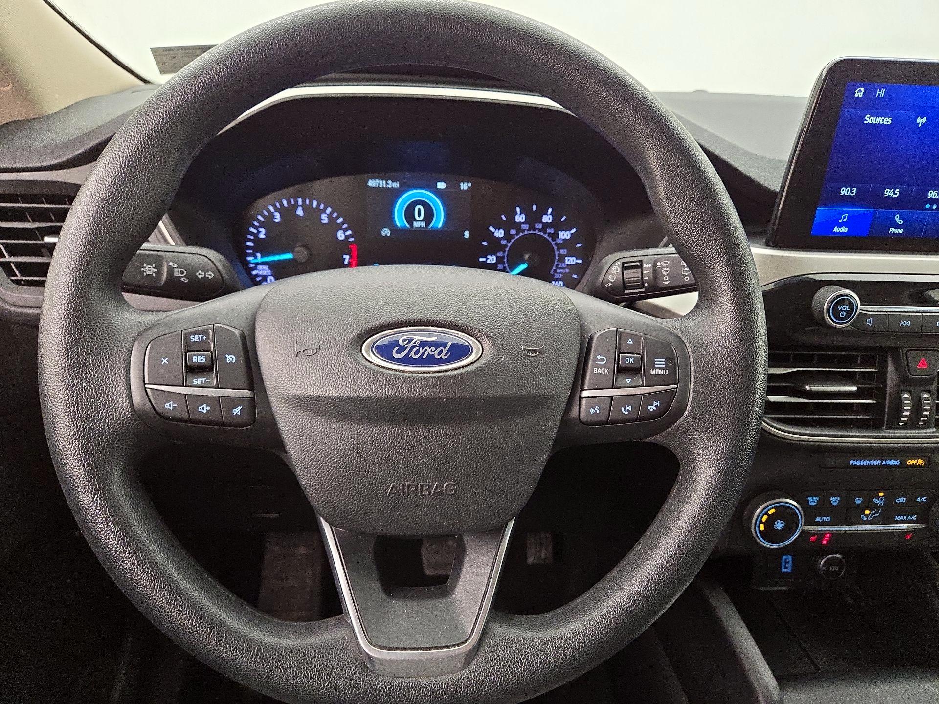 Thumbnail: 2020 Ford Escape - 10