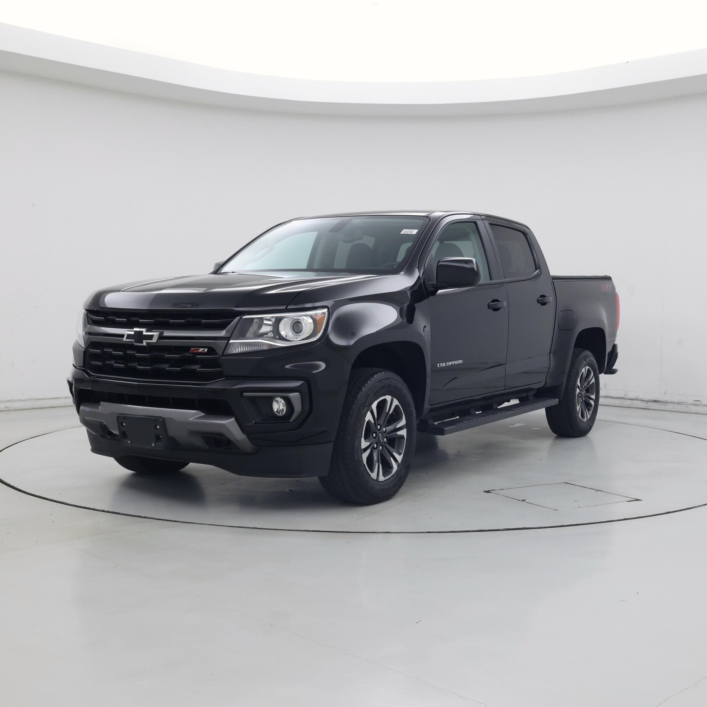 Thumbnail: 2022 Chevrolet Colorado - 4