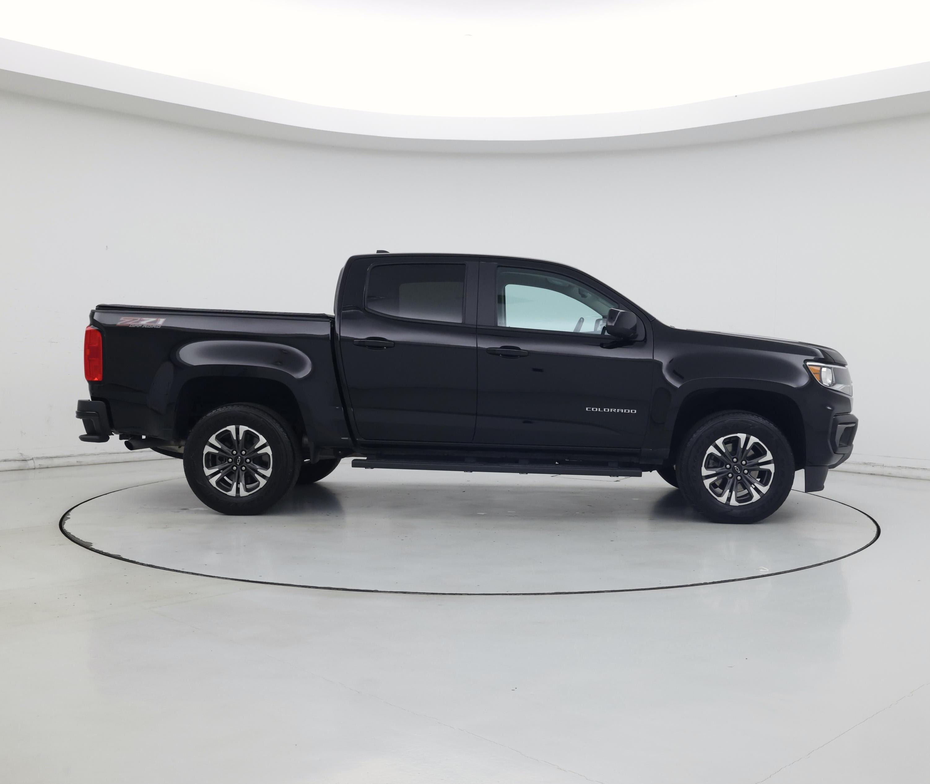 Thumbnail: 2022 Chevrolet Colorado - 7