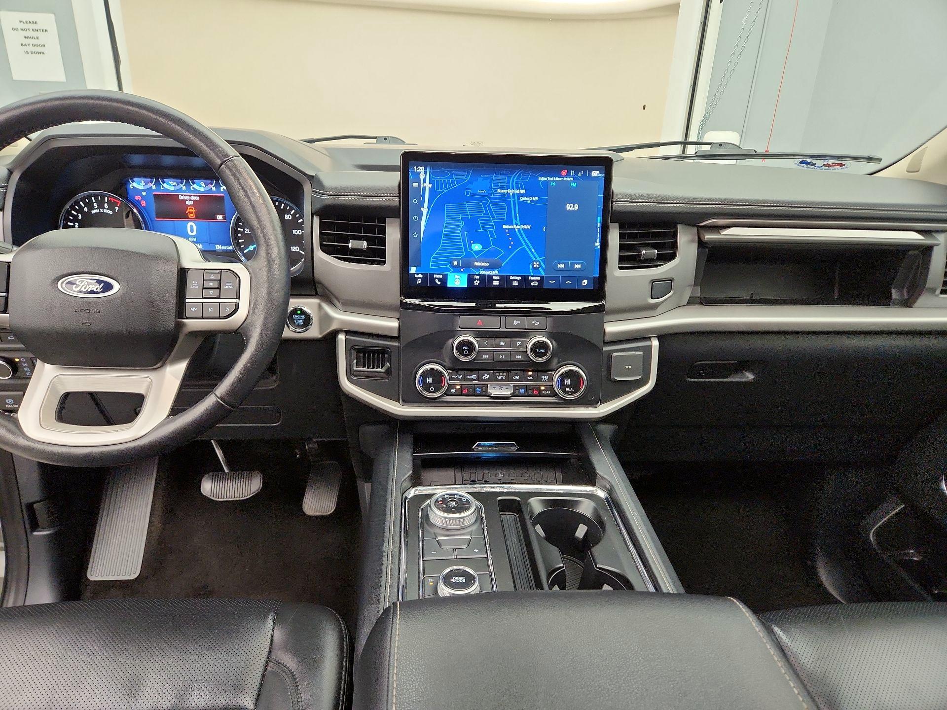 Thumbnail: 2022 Ford Expedition - 9