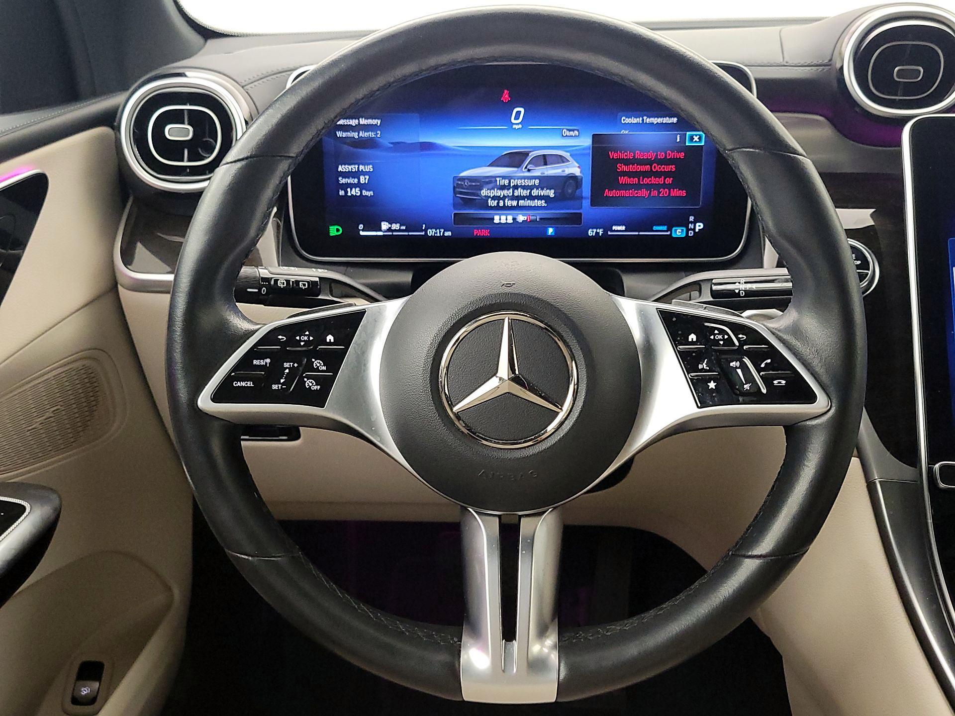 Thumbnail: 2023 Mercedes-Benz GLC - 10