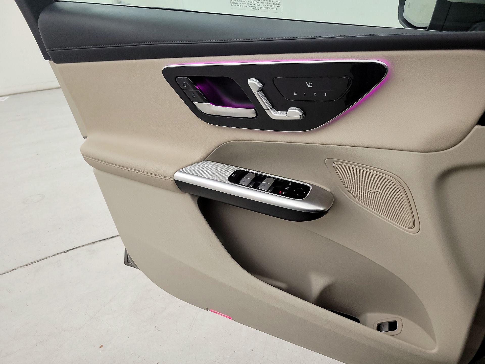 Thumbnail: 2023 Mercedes-Benz GLC - 12