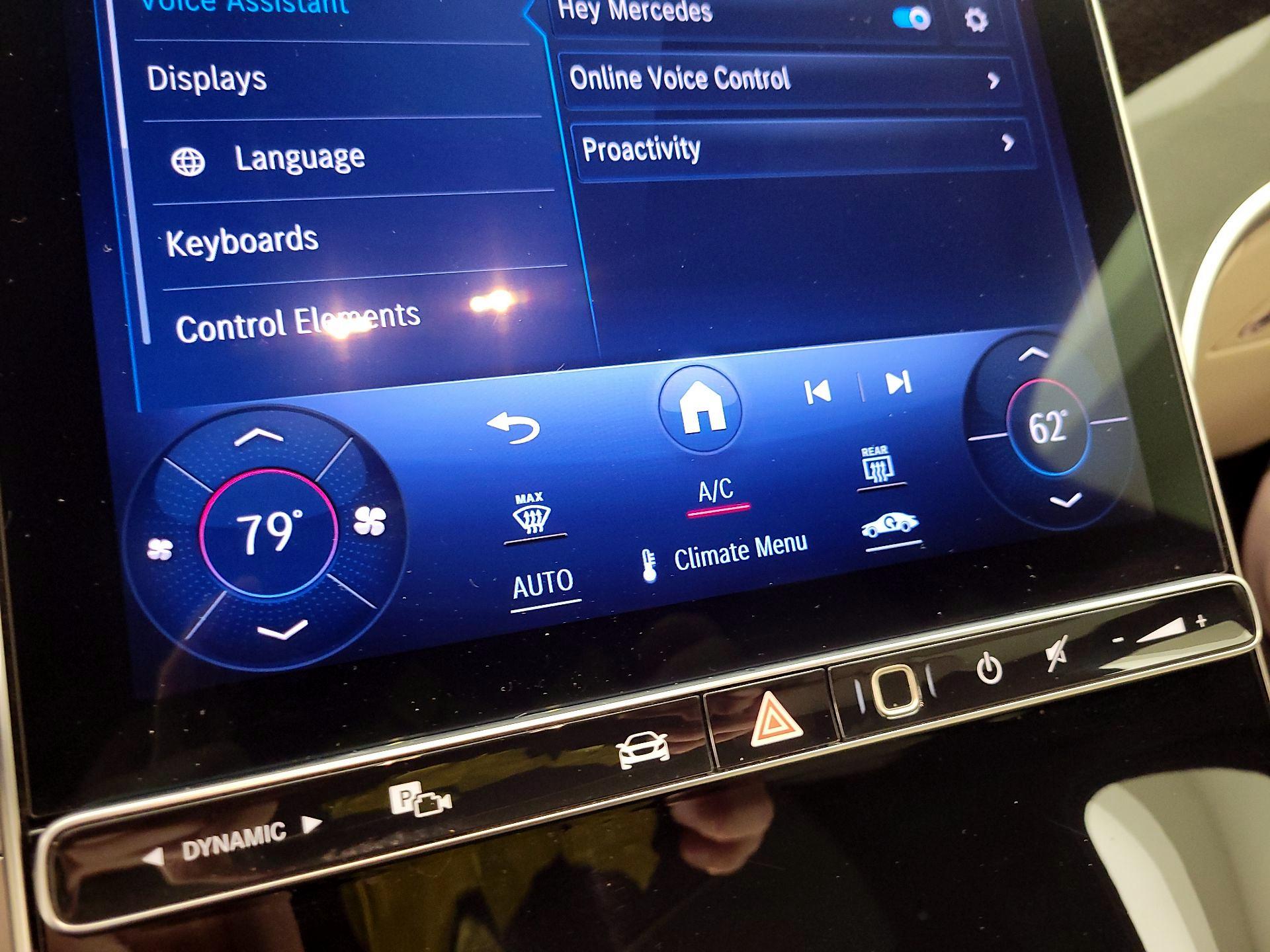 Thumbnail: 2023 Mercedes-Benz GLC - 16